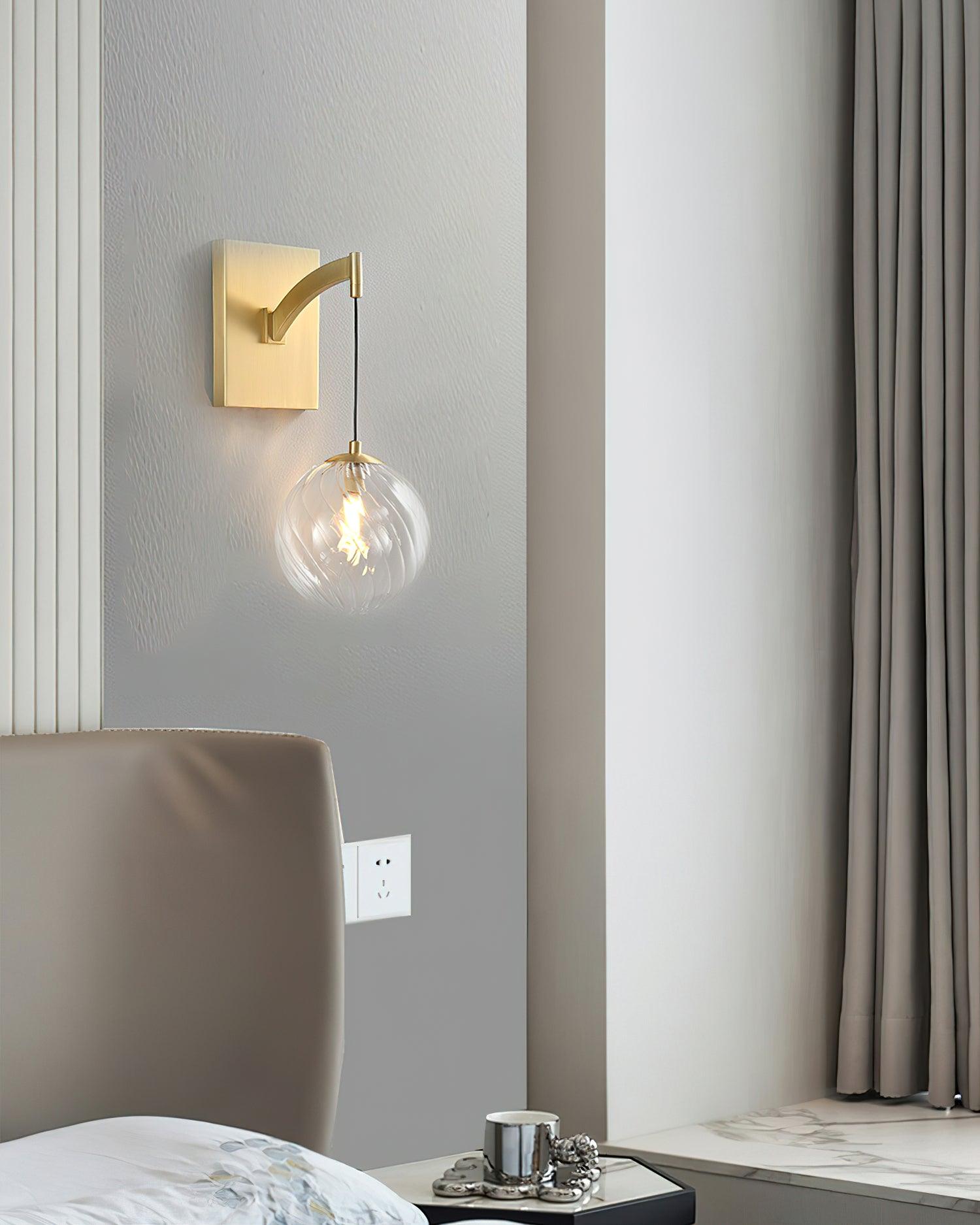 Golden Globe Wall Light 7.1