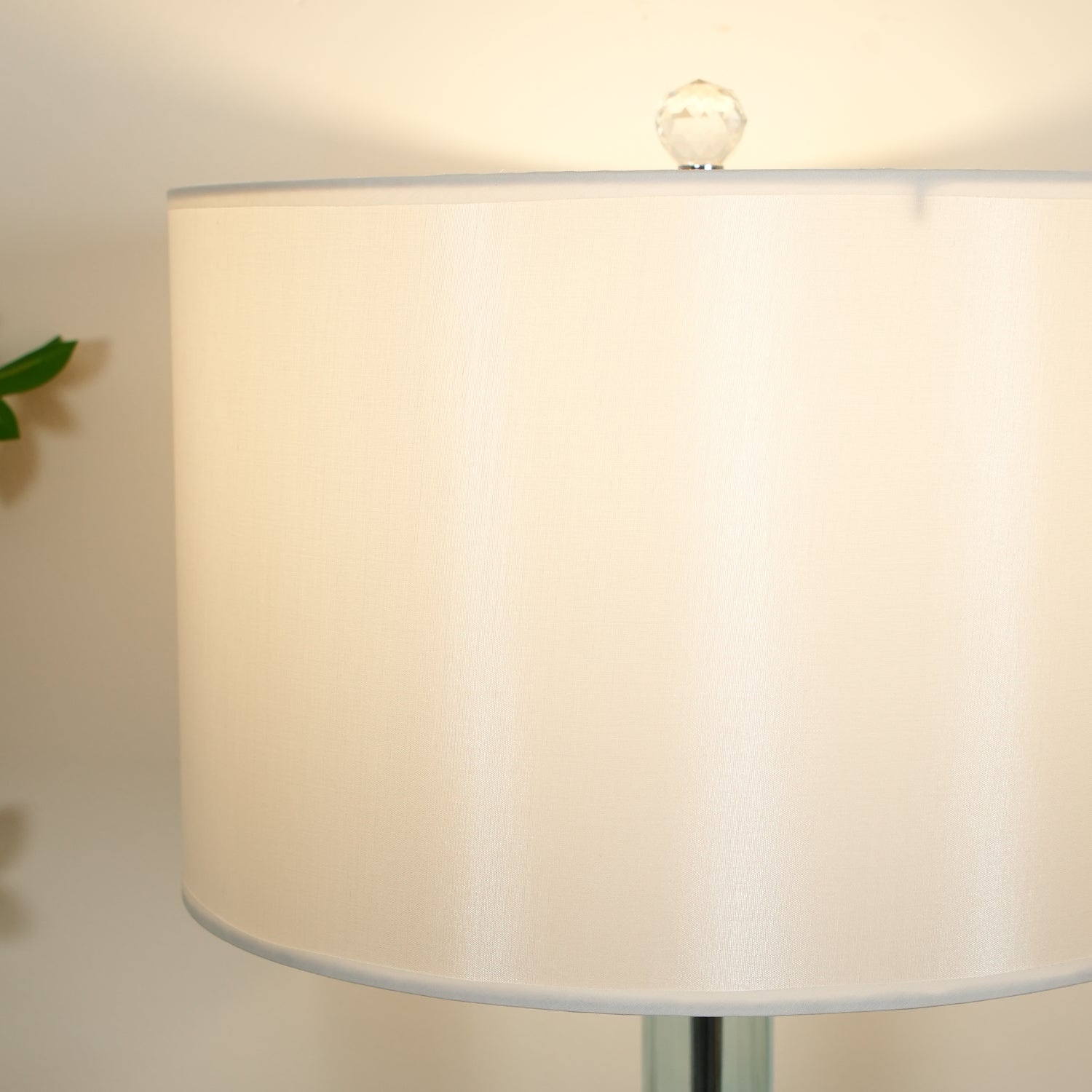 Hagano Bedside Lamp Table Lamp