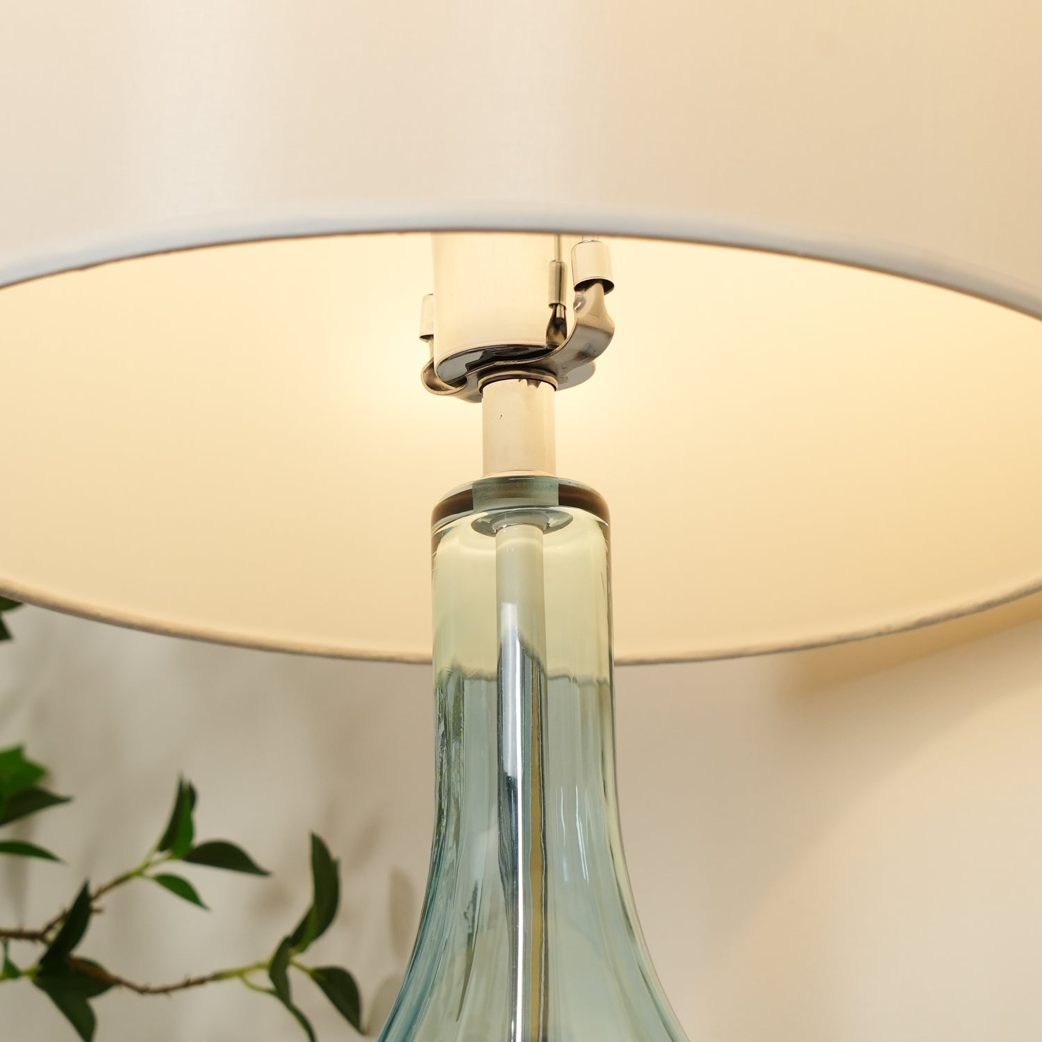 Hagano Bedside Lamp Table Lamp
