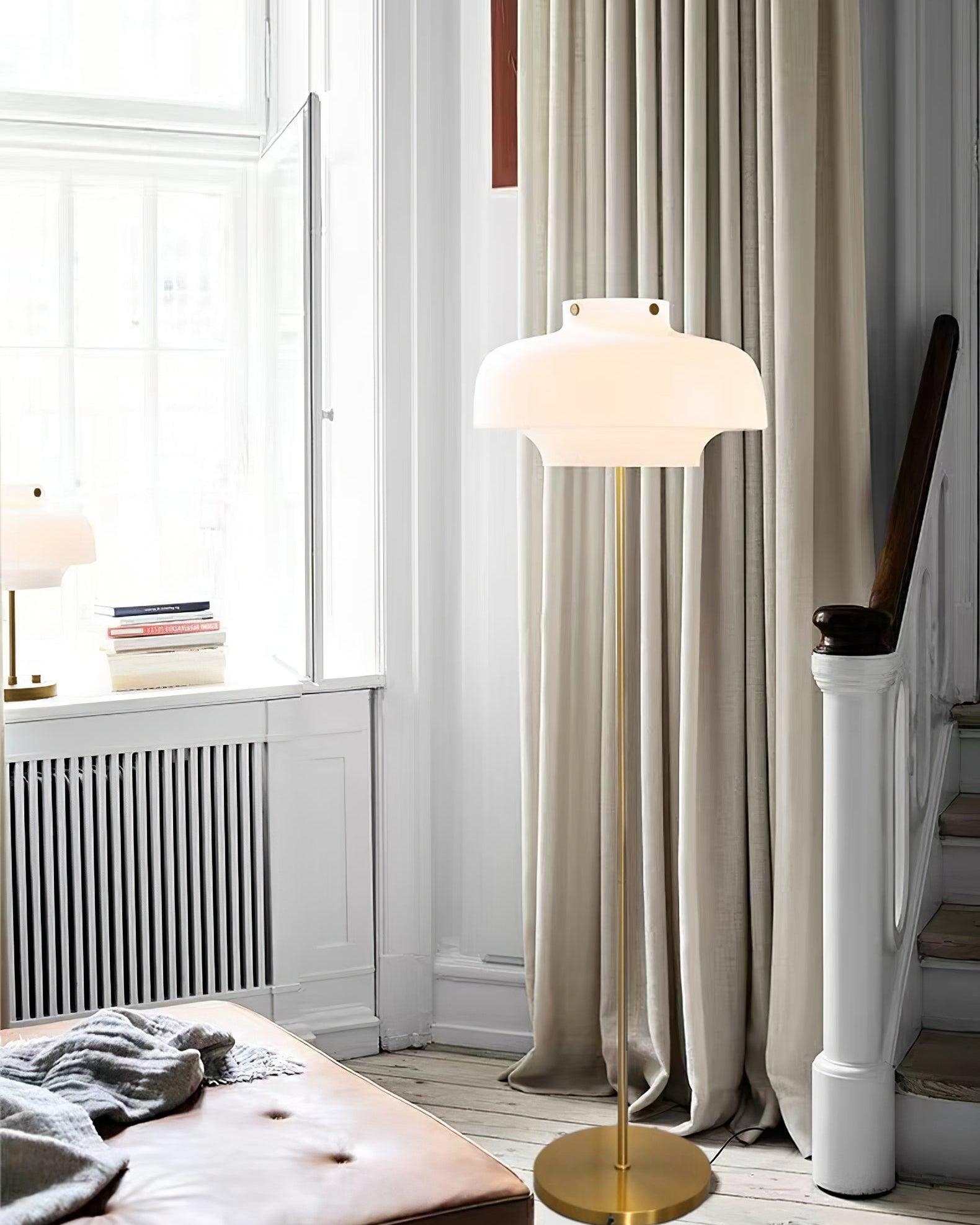 Meridian Floor Lamp detail view 3