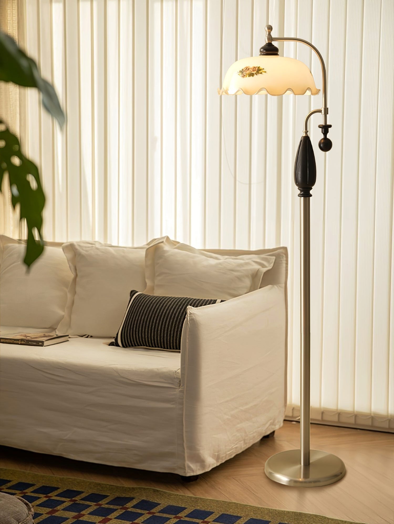 Heritage Bloom Floor Light, Floor Lamp, detail 15