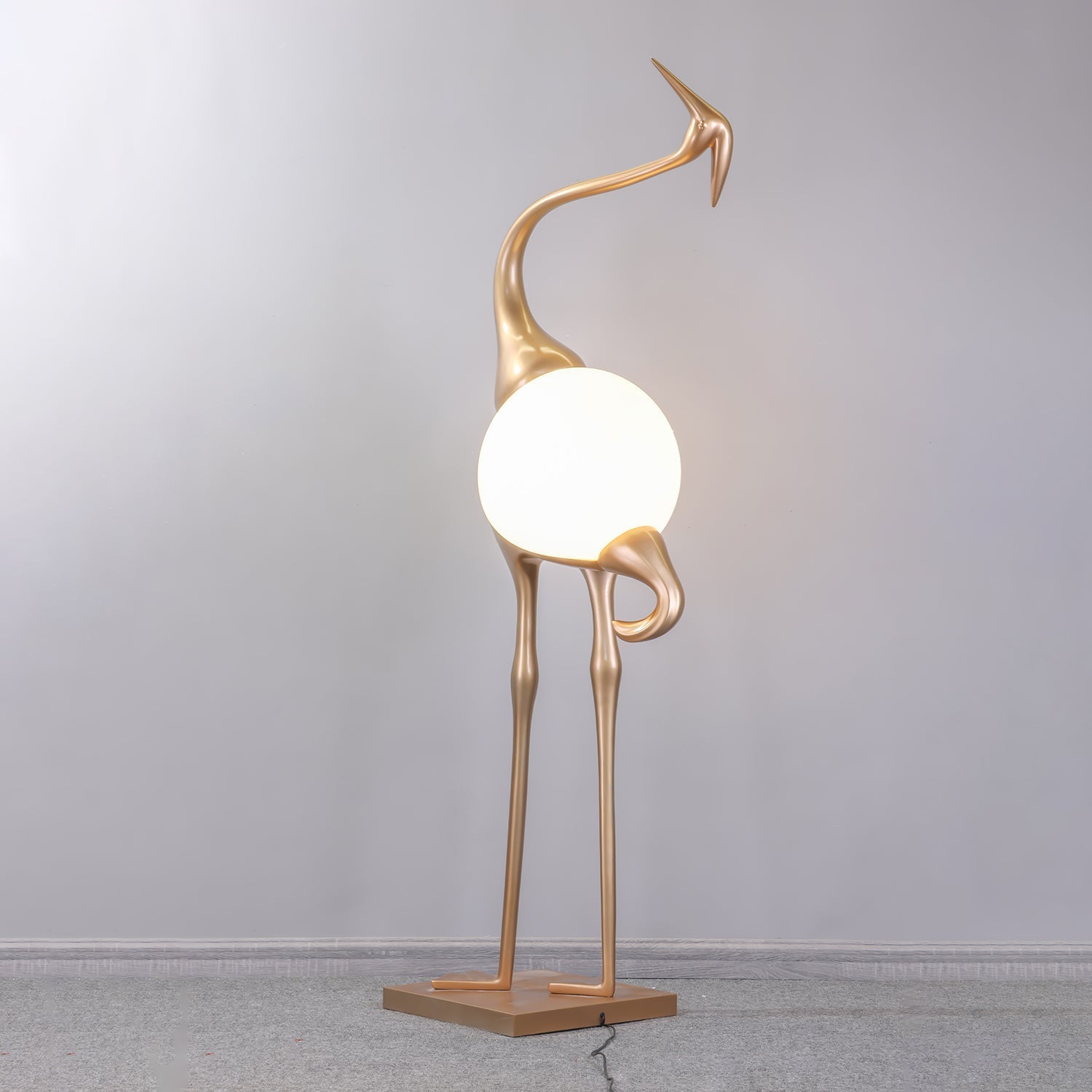 Heron Sculpture Floor Lamp detail view 26
