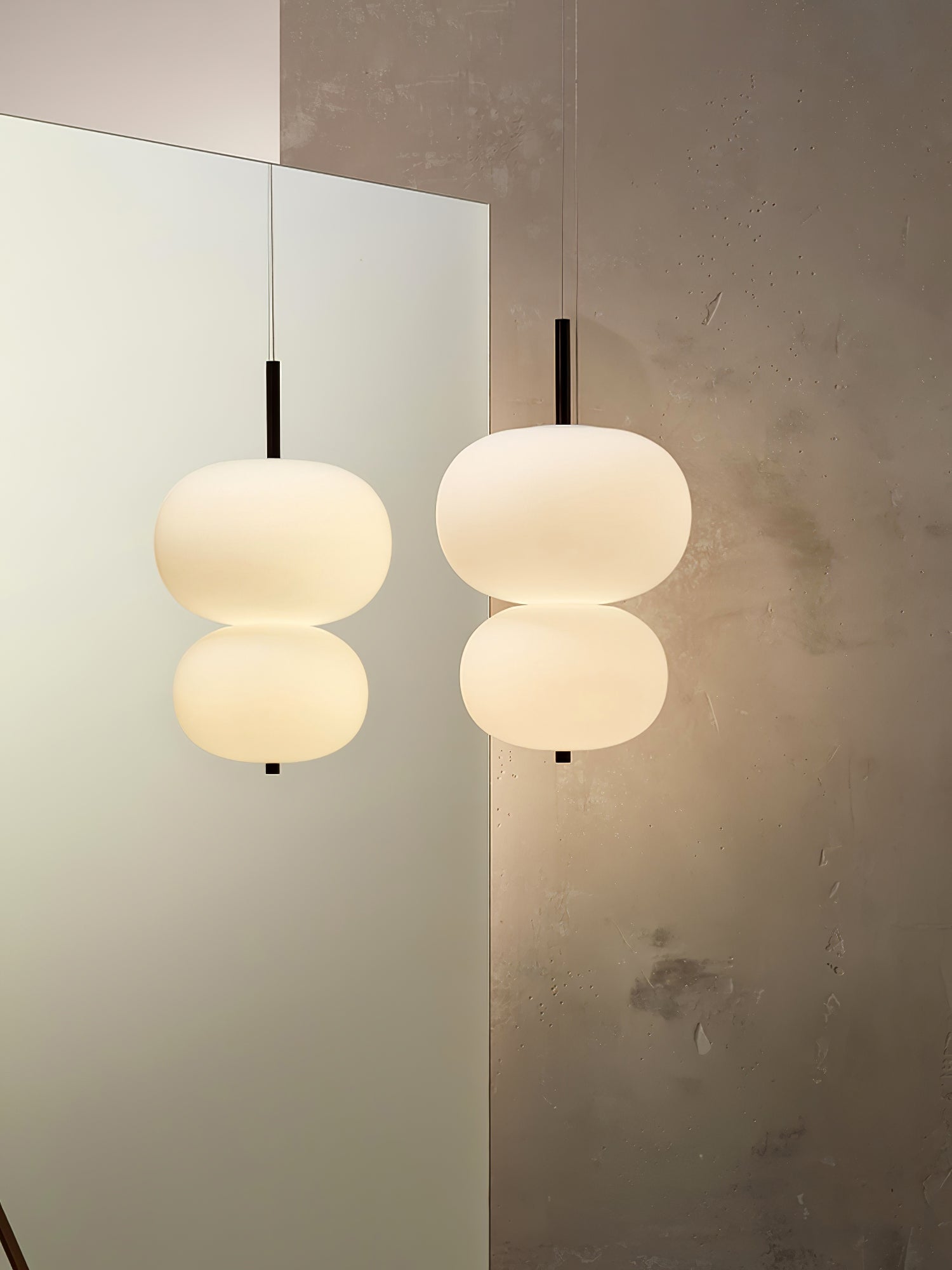 Ilargi Drop Light Pendant Light