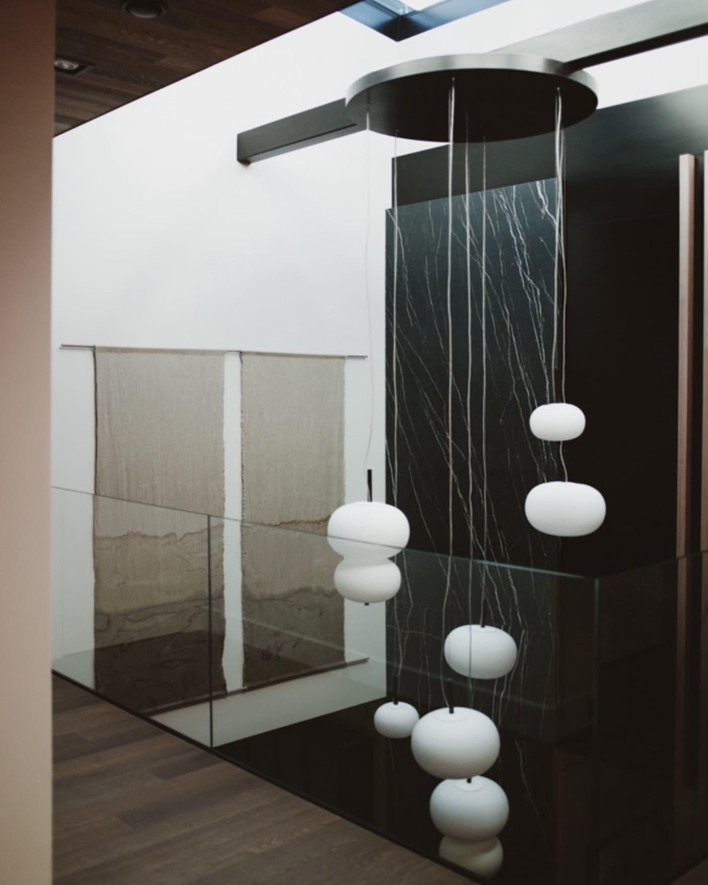 Ilargi Drop Light Pendant Light