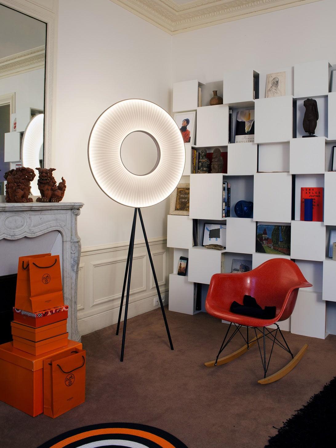 Vespera Floor Lamp detail view 2