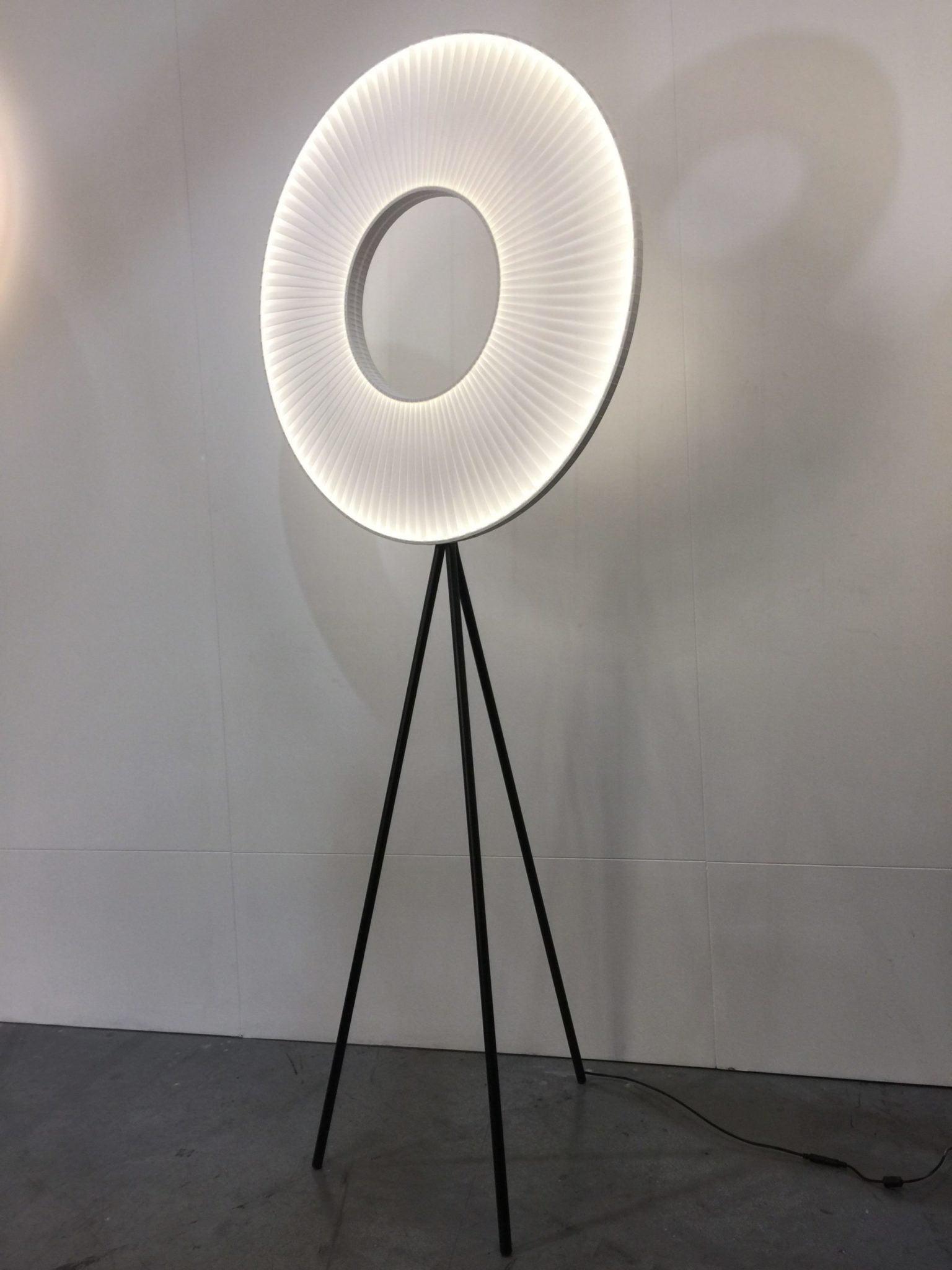 Vespera Floor Lamp detail view 5