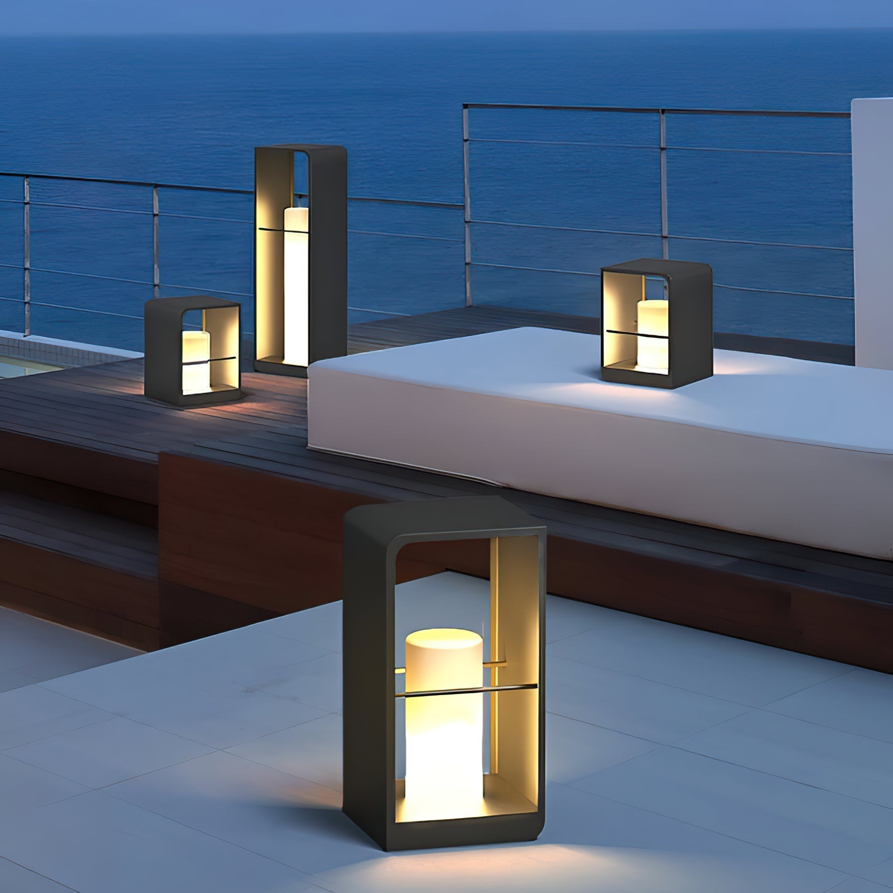 Lantern Garden Solar Outdoor Light Table Lamp