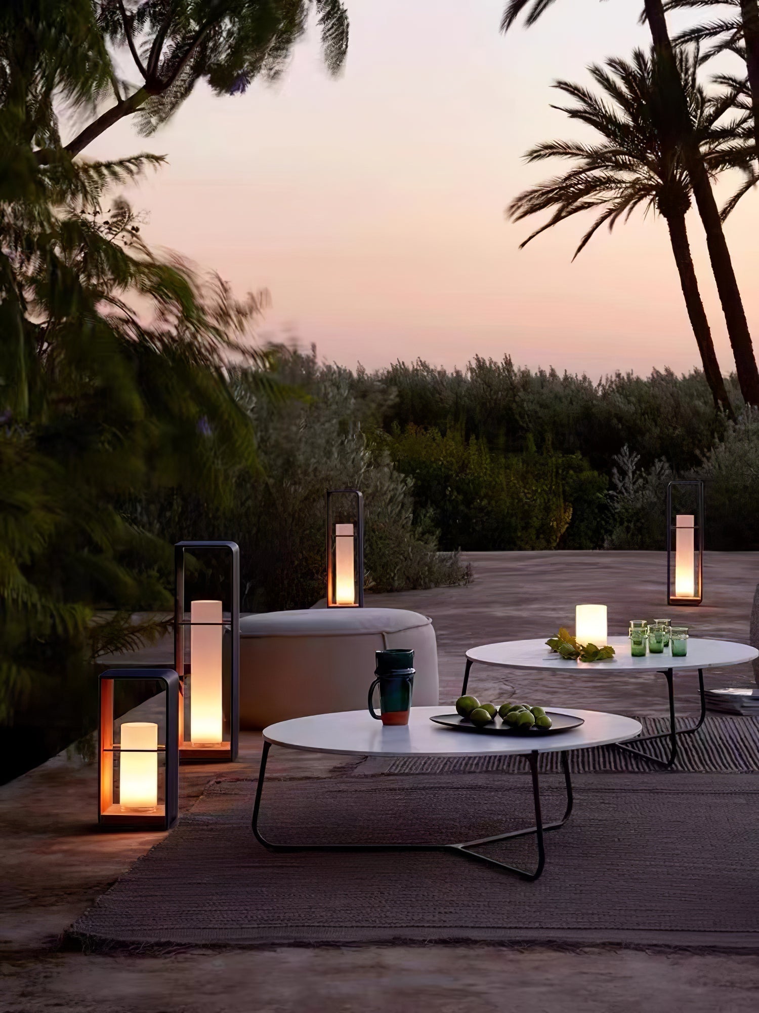 Lantern Garden Solar Outdoor Light Table Lamp
