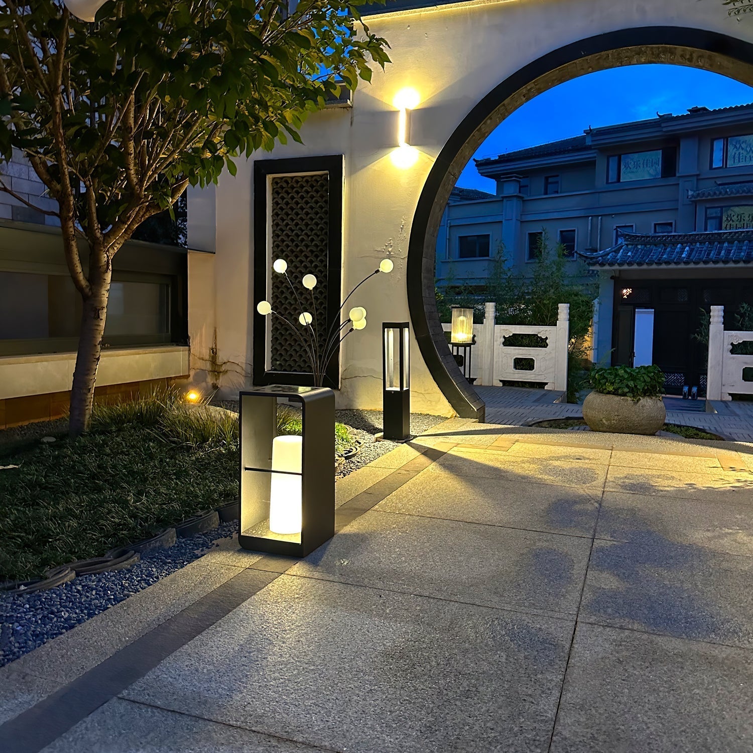 Lantern Garden Solar Outdoor Light Table Lamp