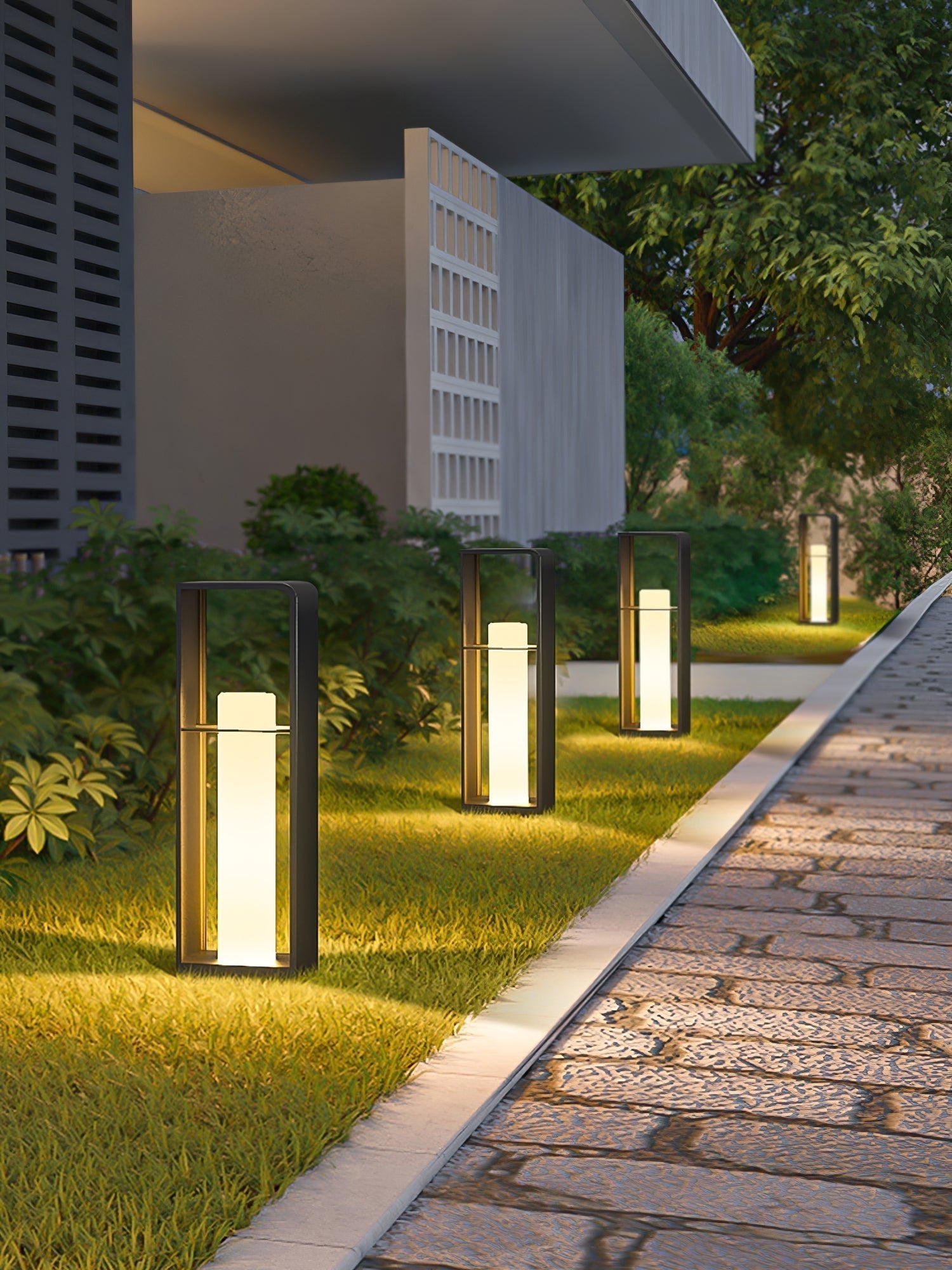 Lantern Garden Solar Outdoor Light Table Lamp