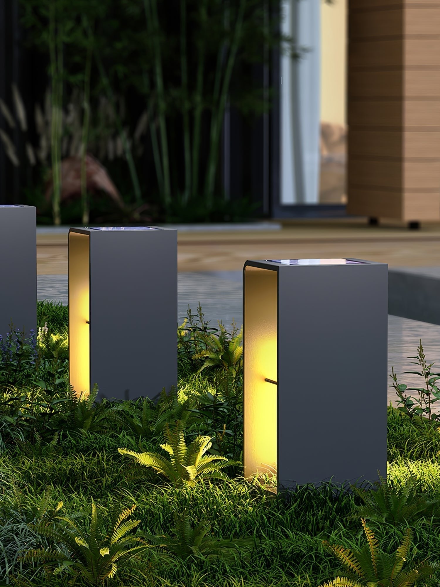 Lantern Garden Solar Outdoor Light Table Lamp