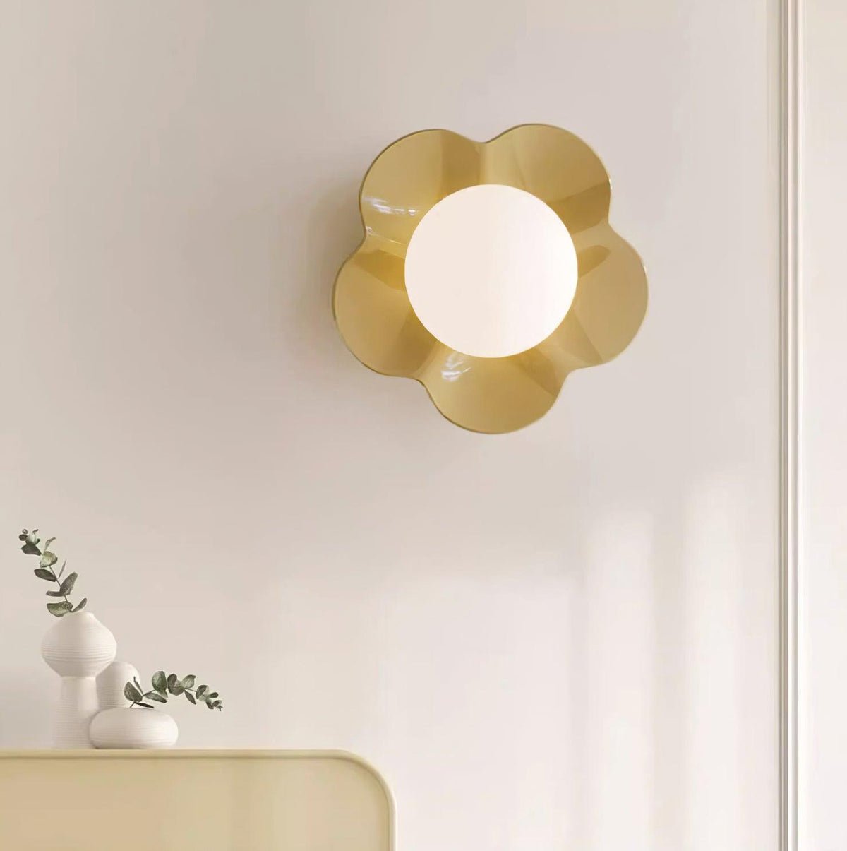 La fleur Wall Light - Φ 7.9 x H 6.7 Resin, Hardwired Wall Sconce, detail 17