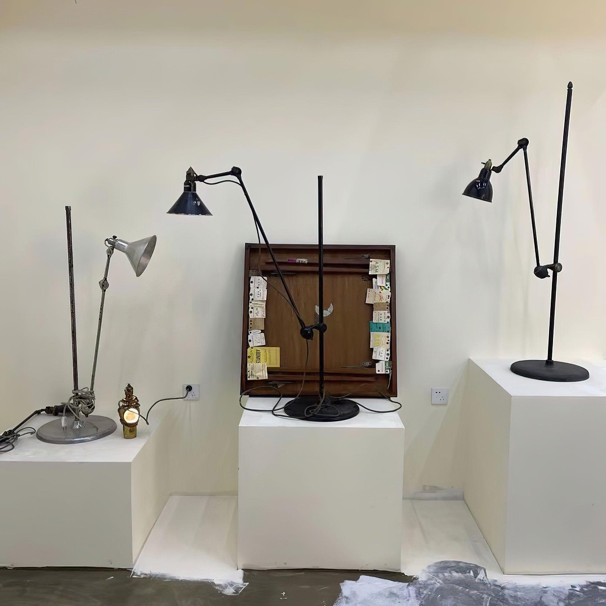 Versa Glide G215 Floor Lamp
