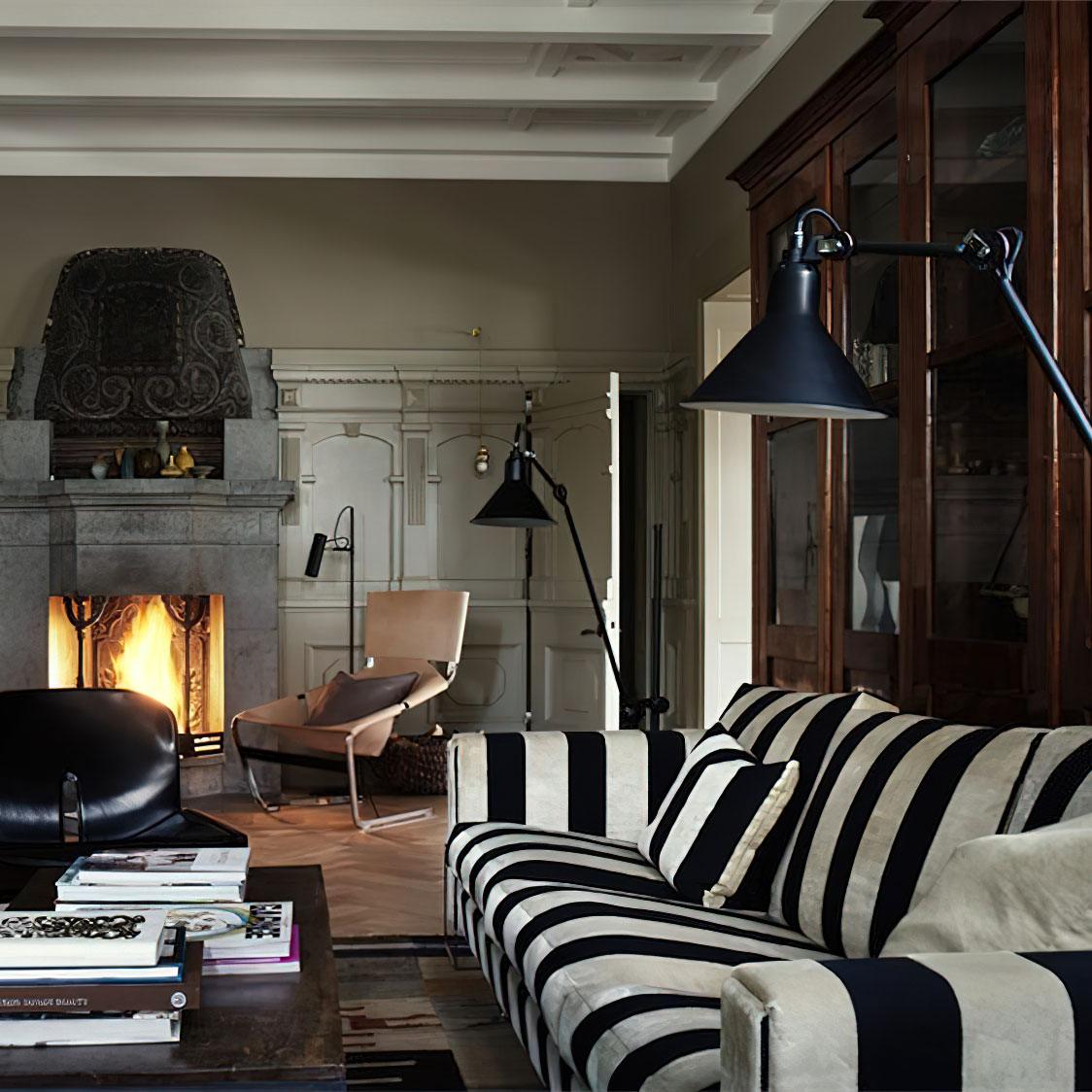 Versa Glide G215 Floor Lamp