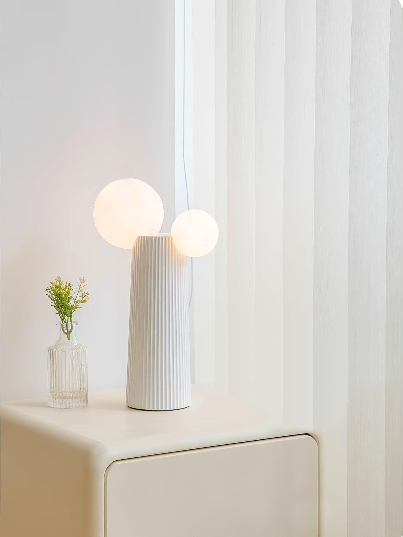 Land Table Lamp 8.3