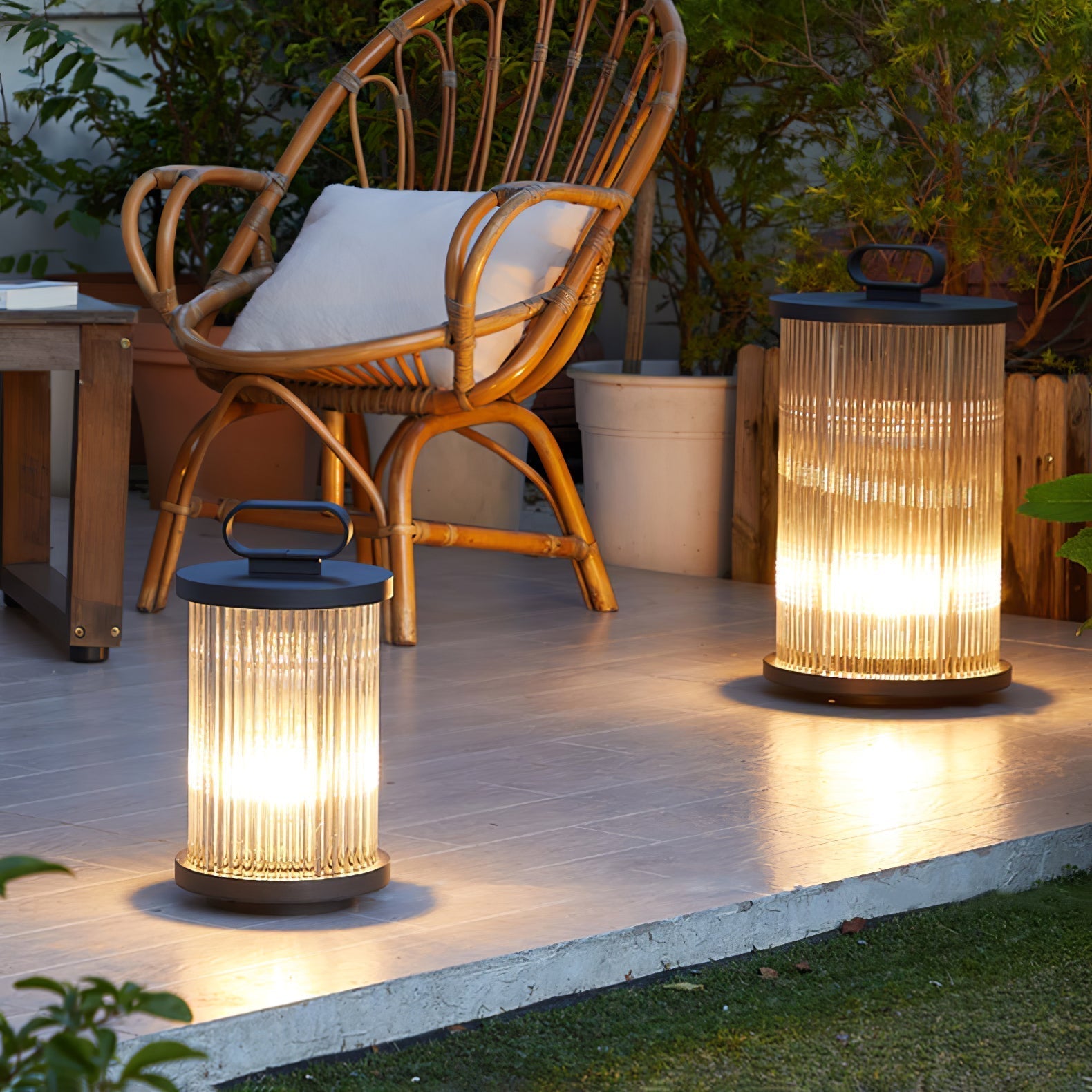 Lantern Garden Solar Exterior Light - ∅ 7.9″ x H 14.2″ Stainless Steel, Outdoor Wall Light, detail 45