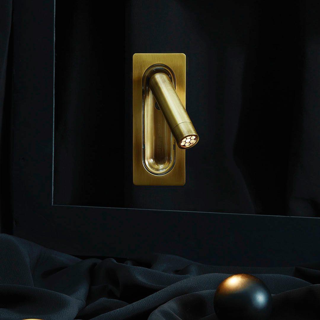 Metal OmniLux Reading Lamp, Bedside Table Lamp, detail 3