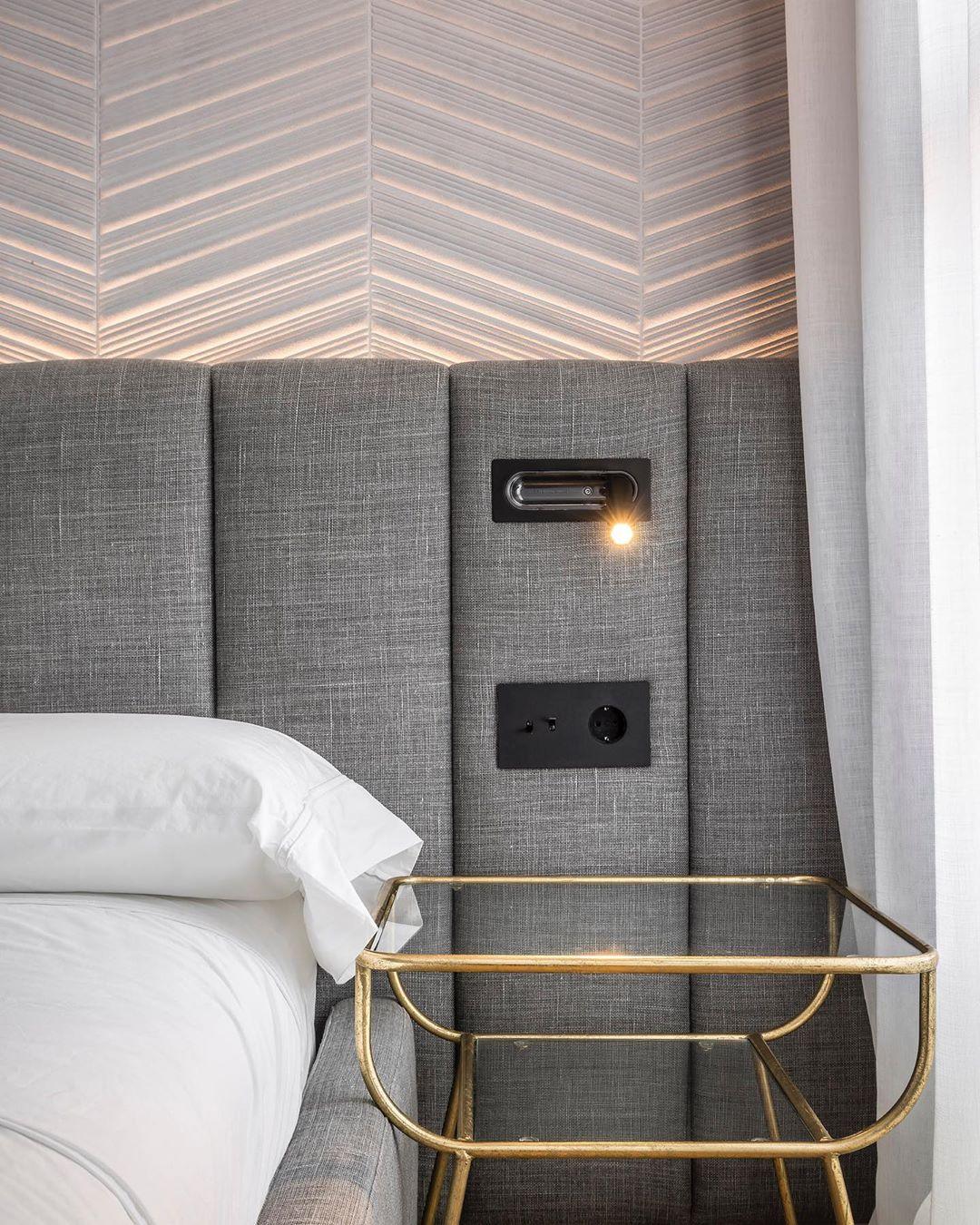 Metal OmniLux Reading Lamp, Bedside Table Lamp, detail 31