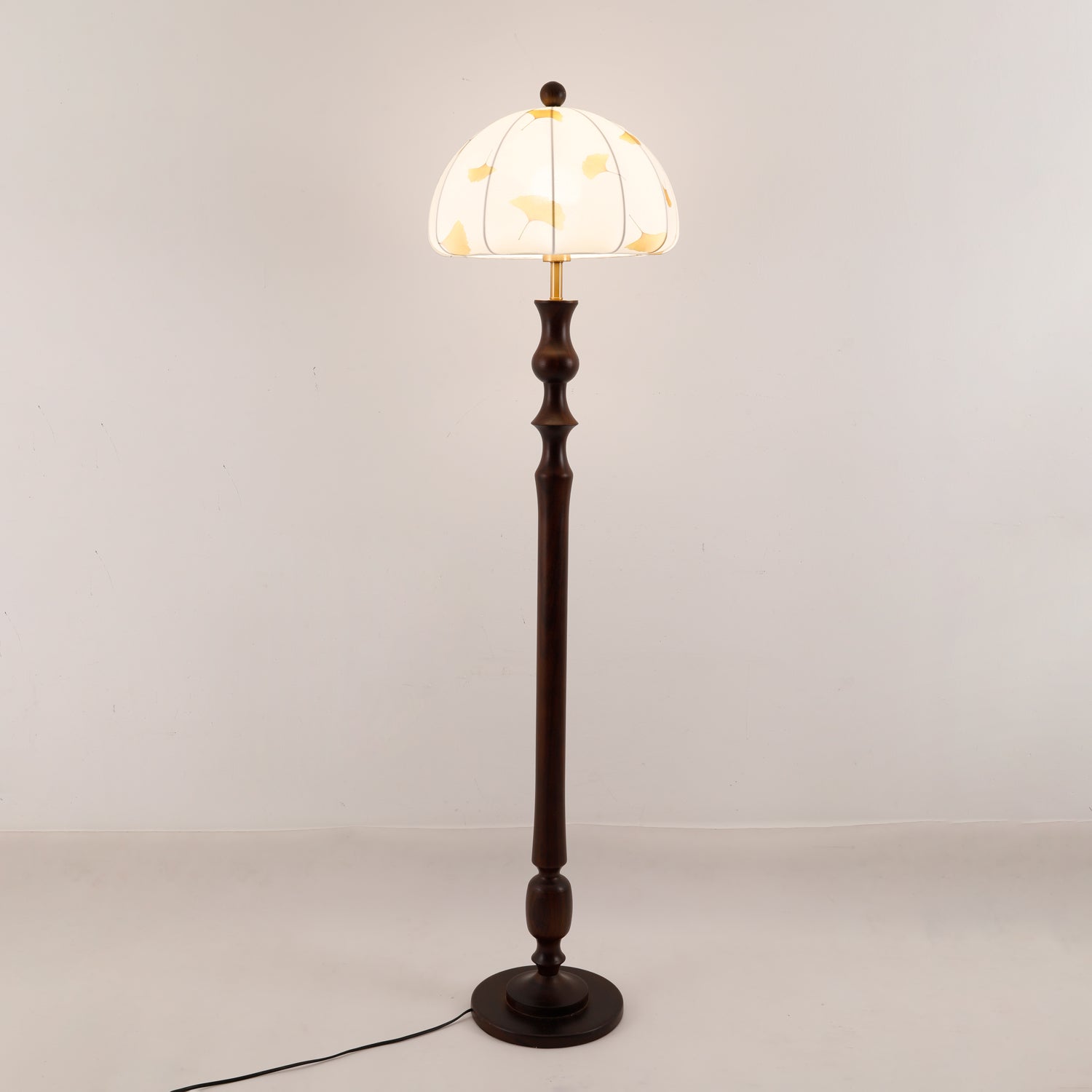 Lena Floor Lamp detail view 2