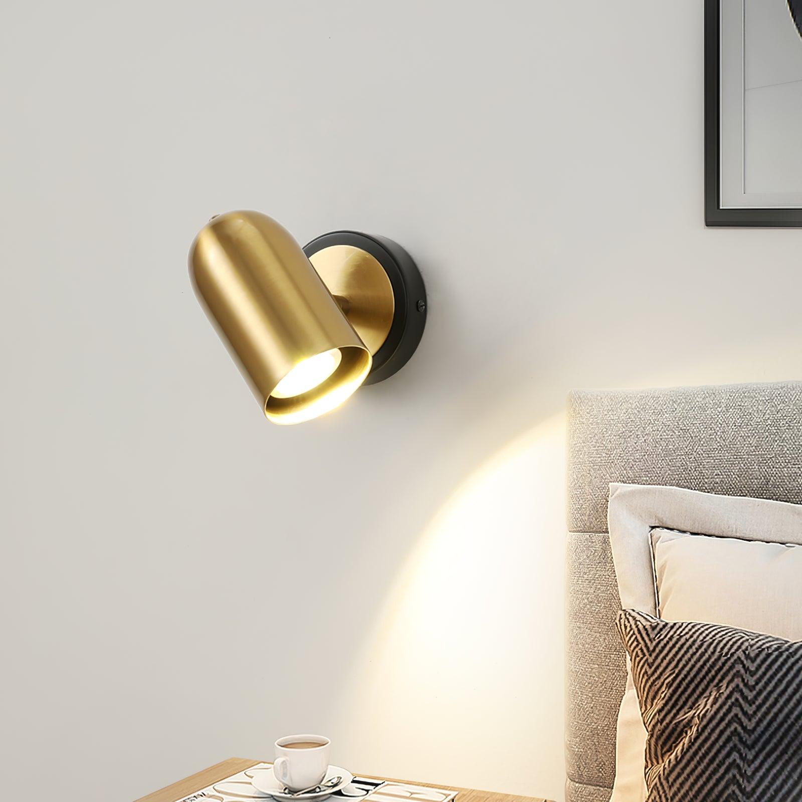 Leonardo Gold Wall Sconce