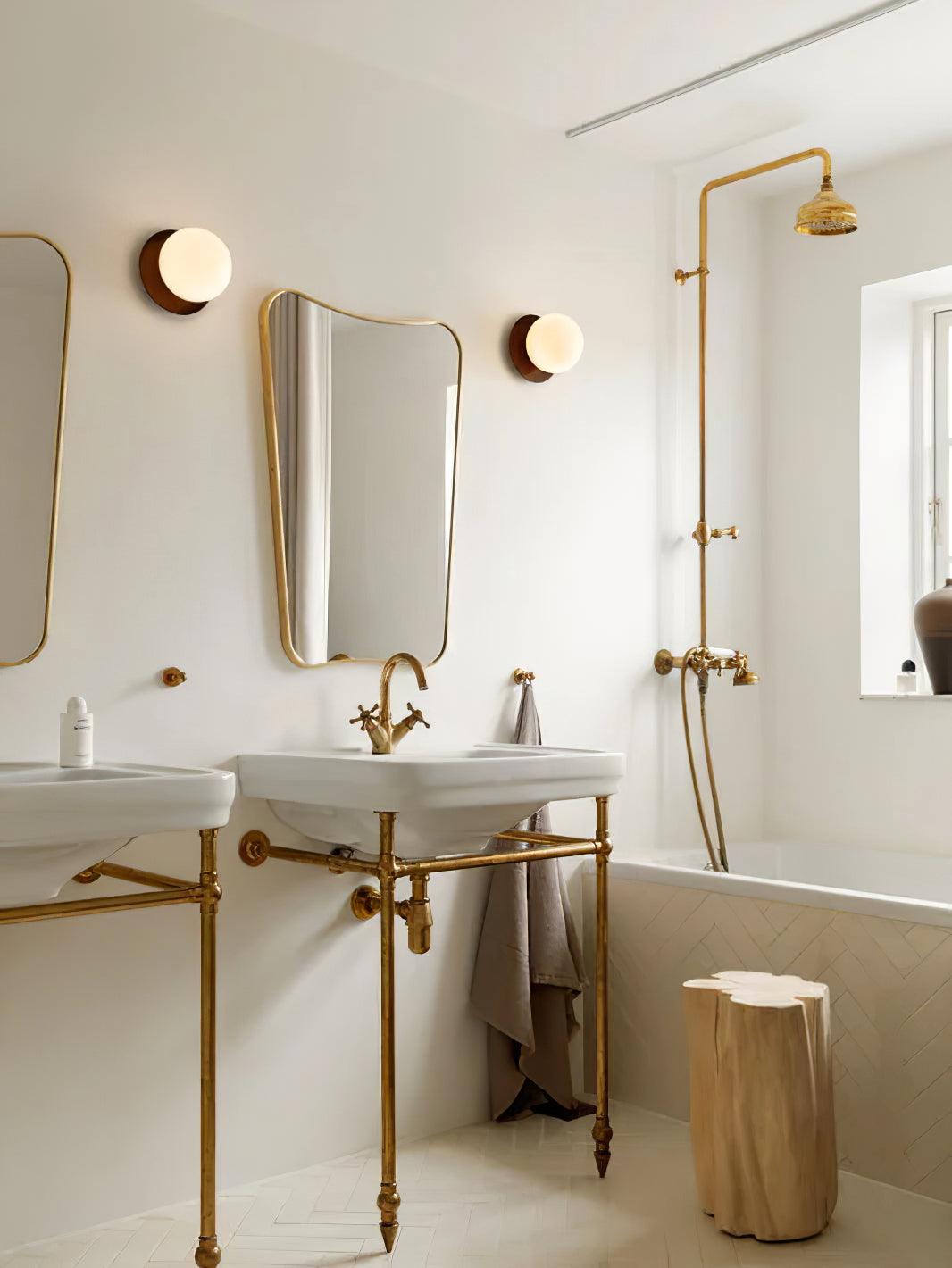 Liila Wall Lamp 5.9