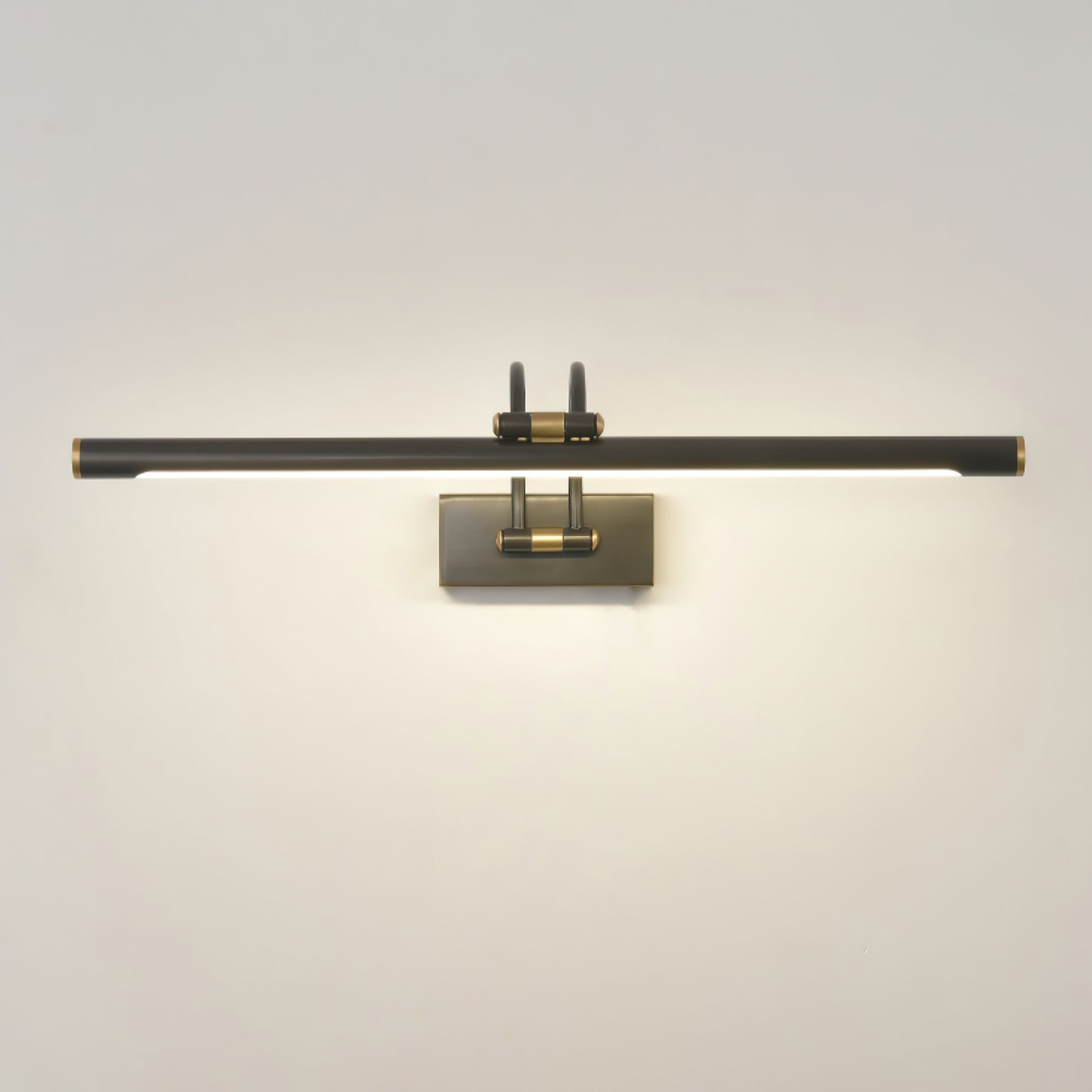 Linear Vanity Bracket Light Wall Light