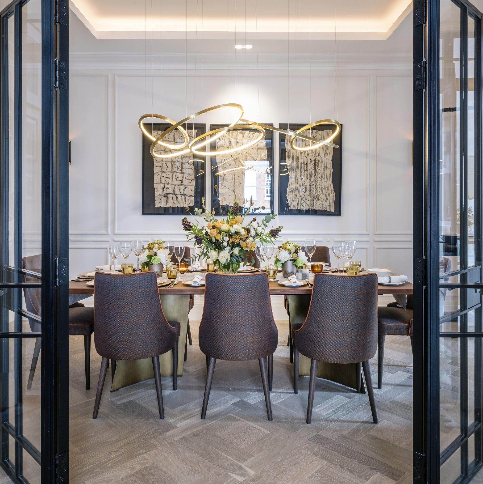 Aveline Chandelier