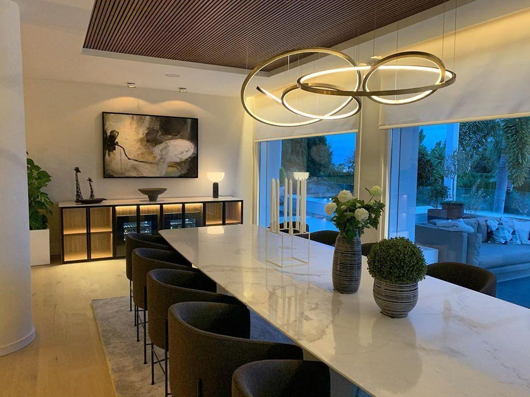 Aveline Chandelier