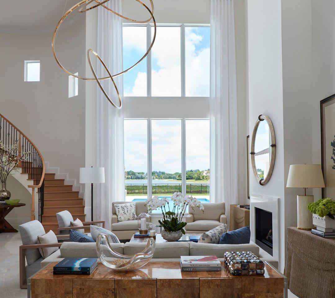 Aveline Chandelier