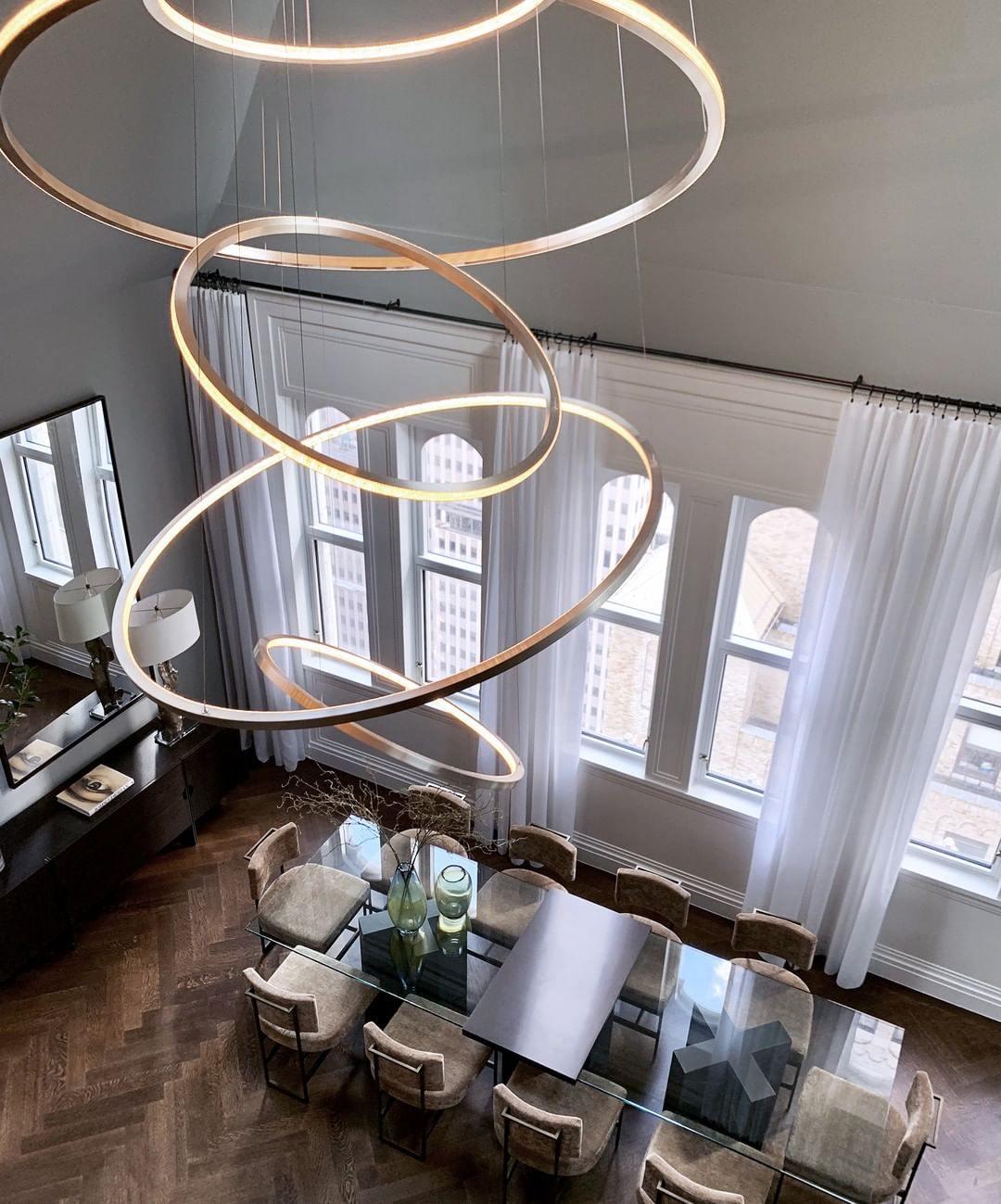 Aveline Chandelier