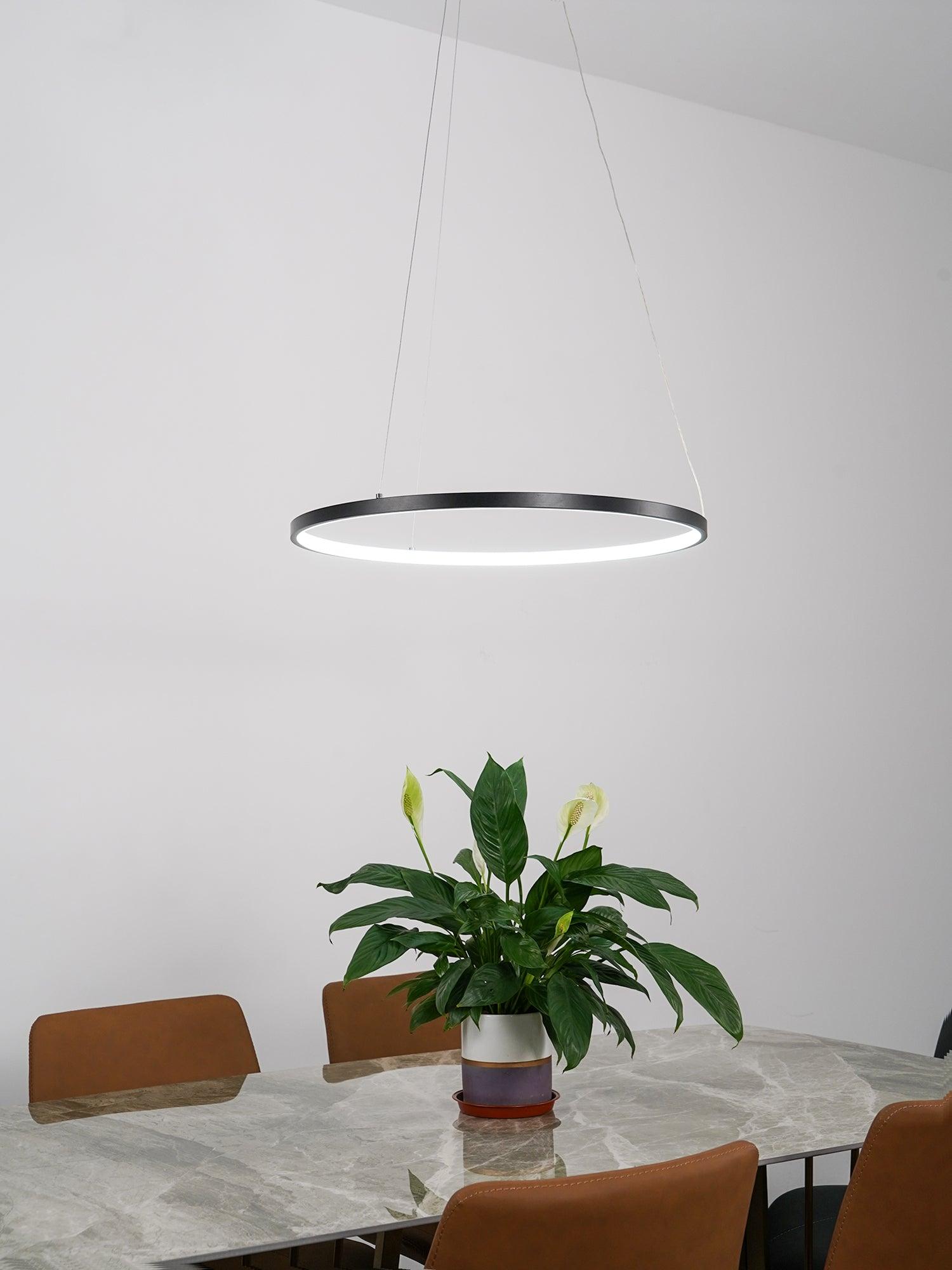 Aveline Chandelier