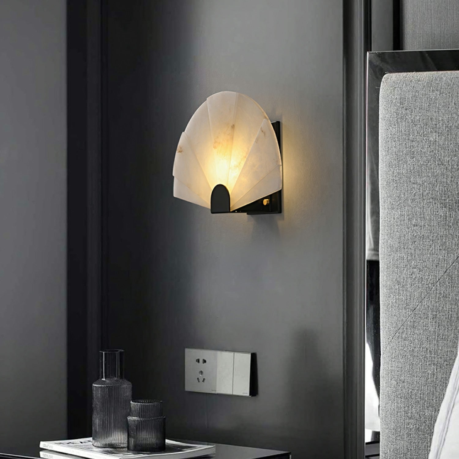 Luna Fan Wall Lamp 13.8