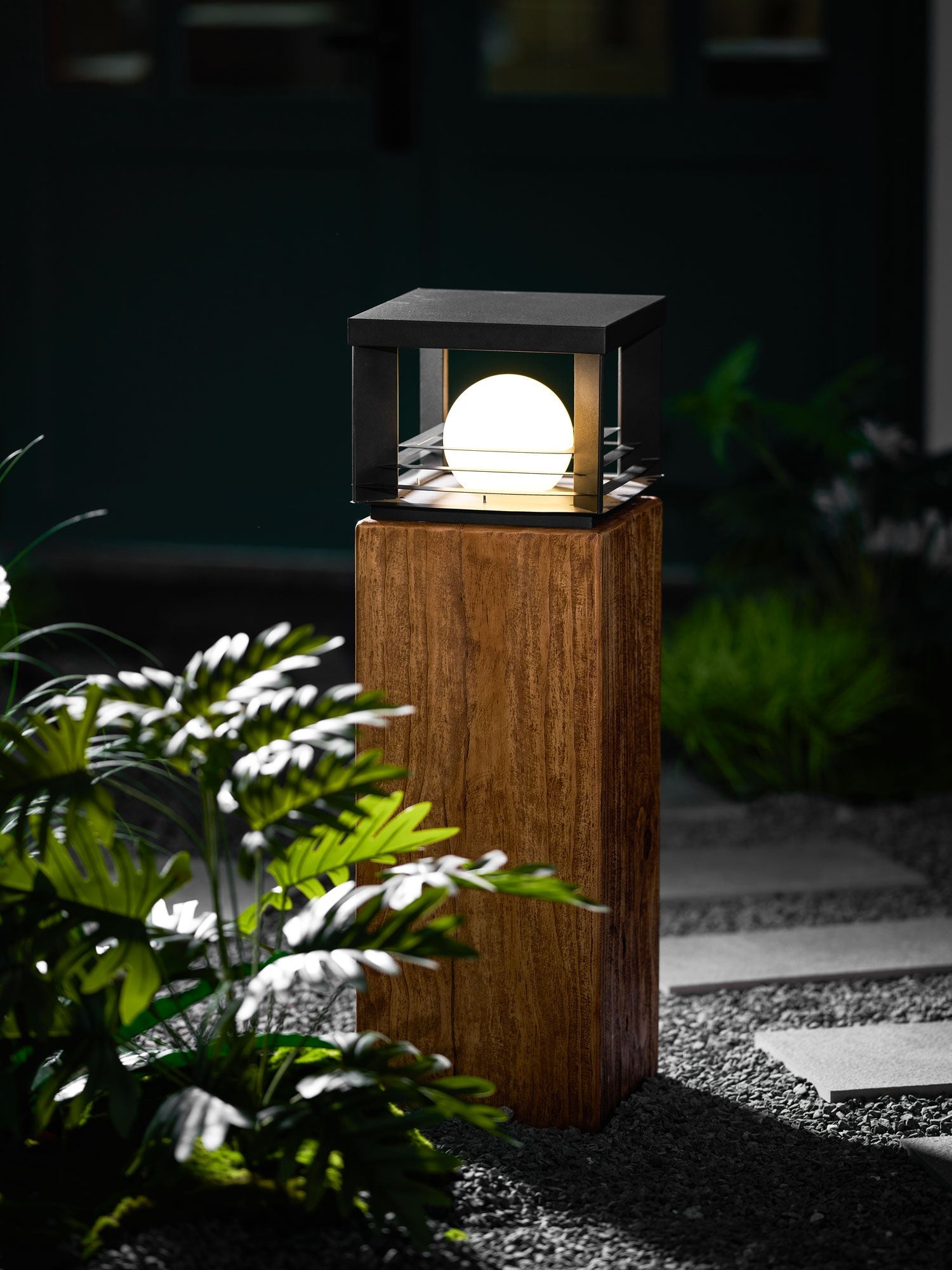 Lunar Crate Outdoor Floor Lamp