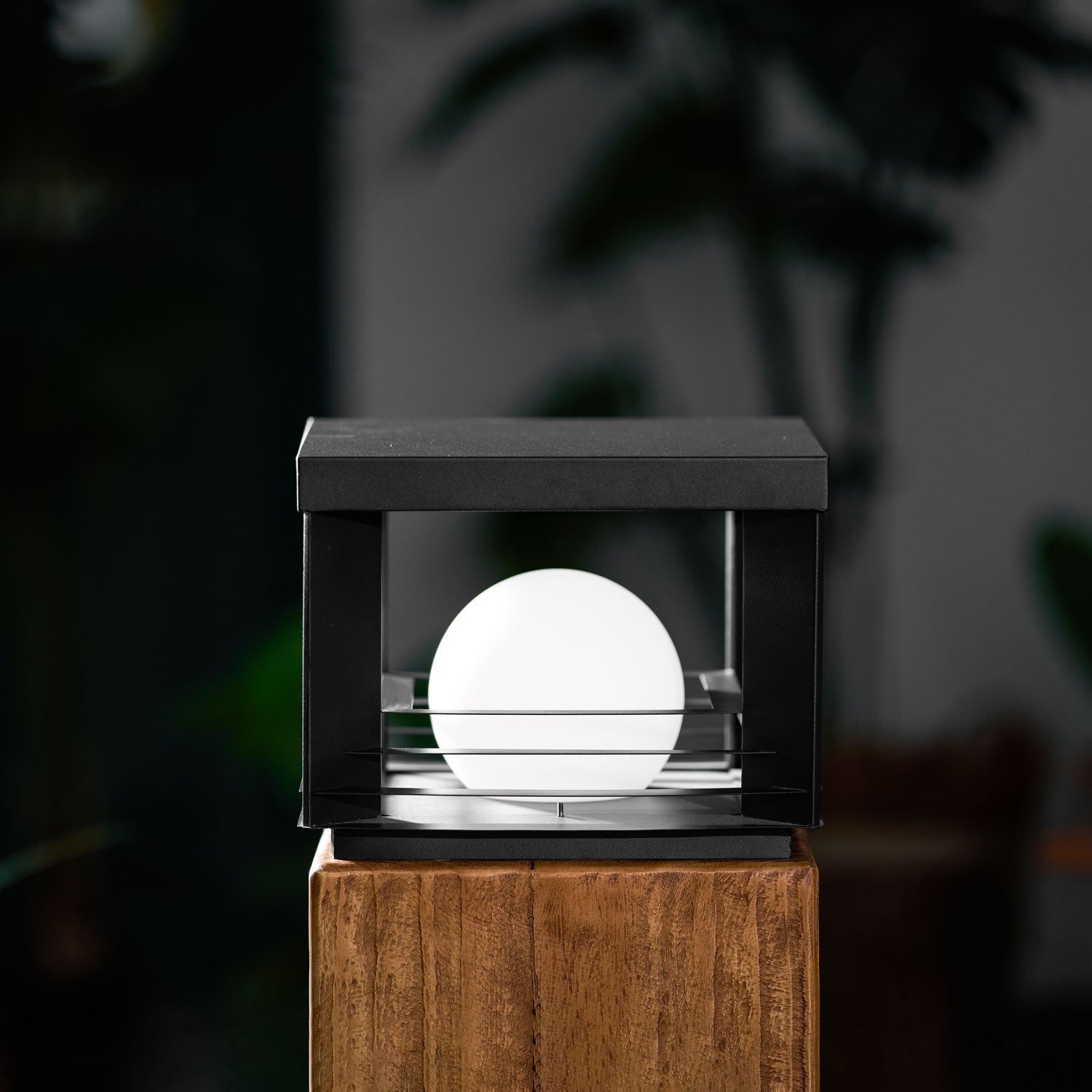 Lunar Crate Outdoor Floor Lamp