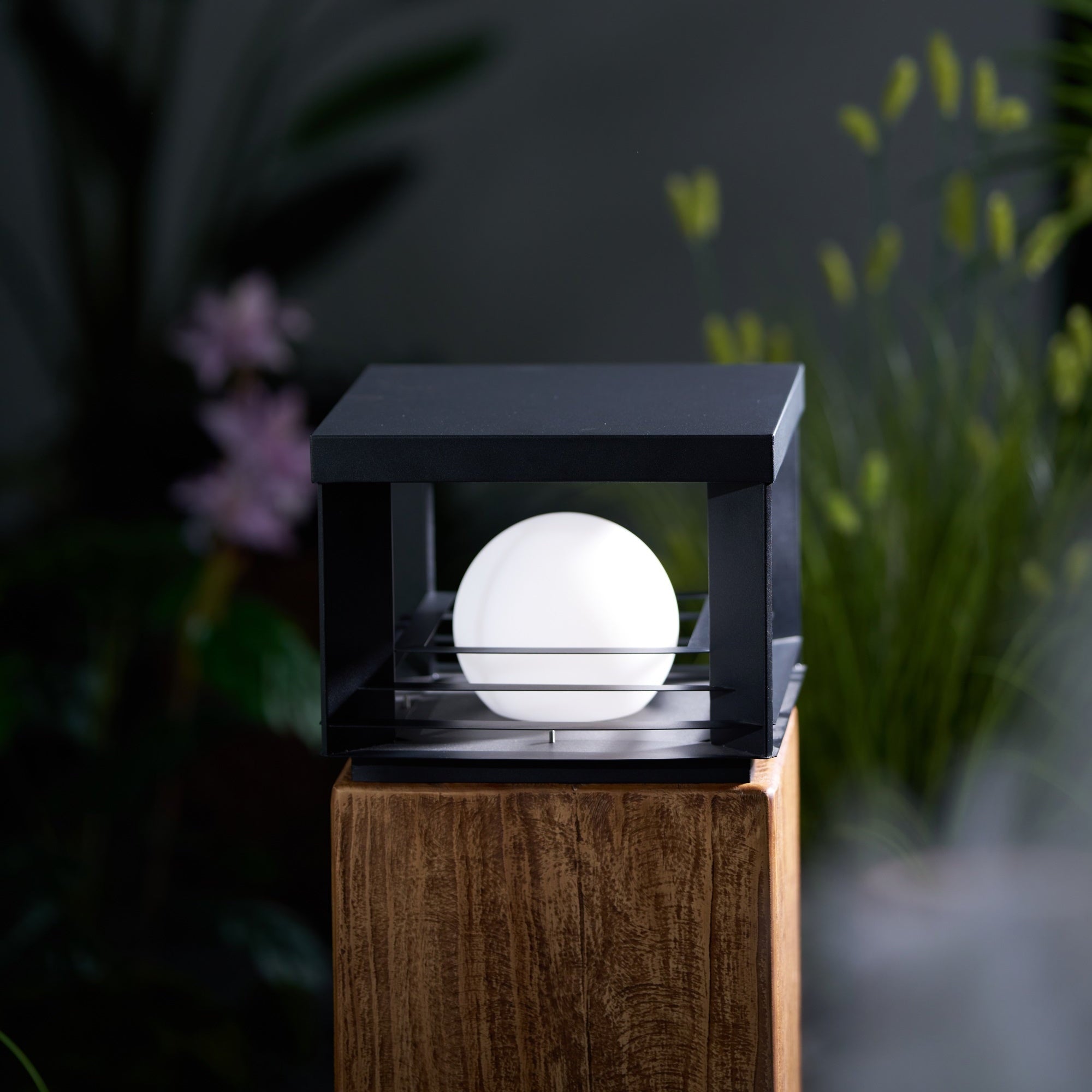 Lunar Crate Outdoor Floor Lamp