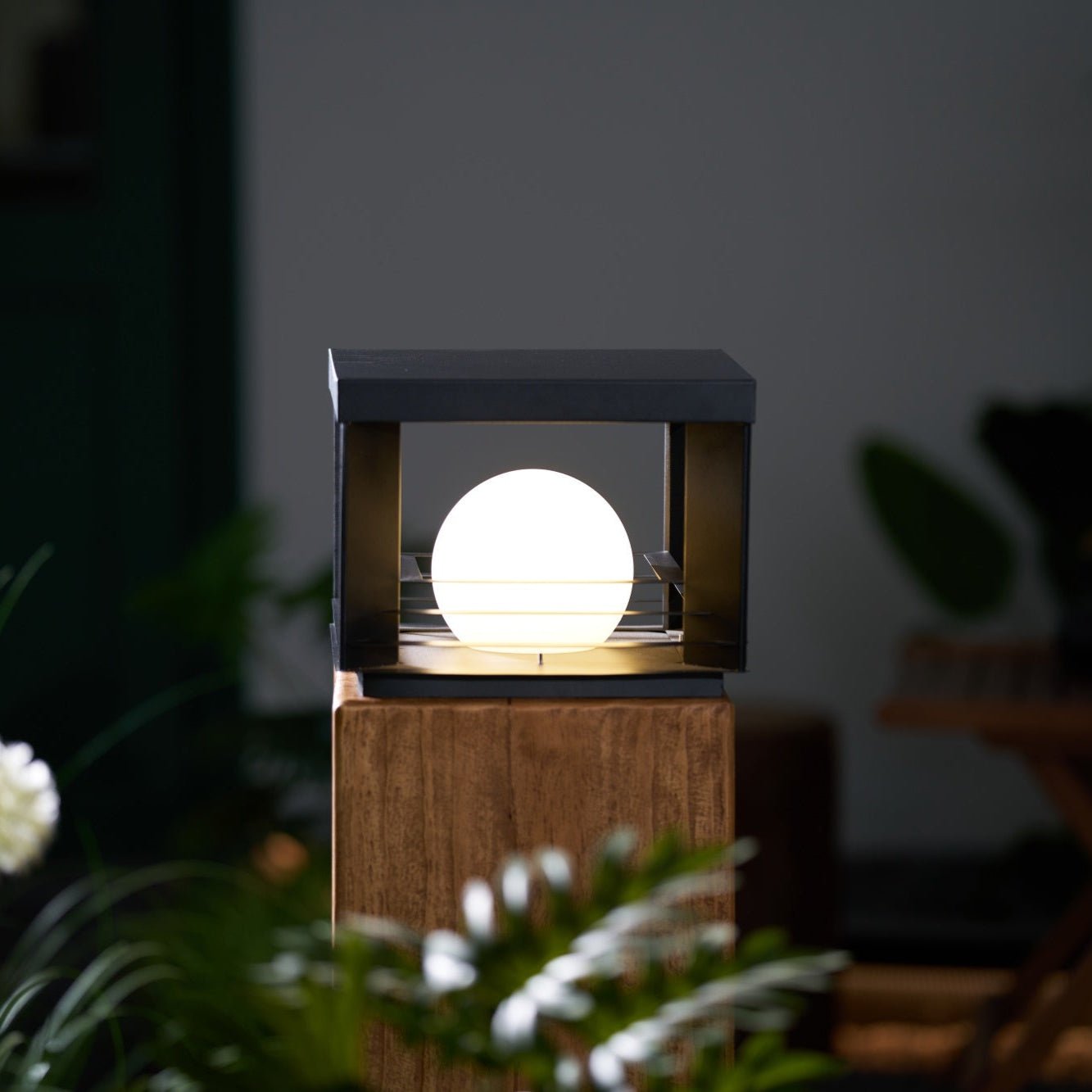 Lunar Crate Outdoor Floor Lamp