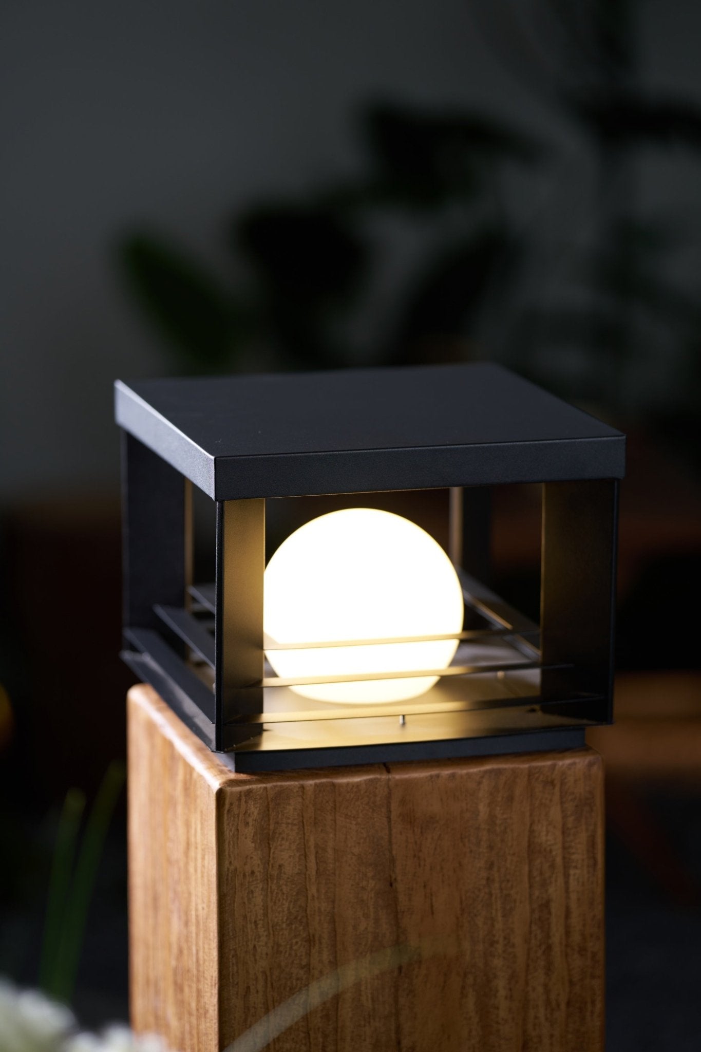 Lunar Crate Outdoor Floor Lamp