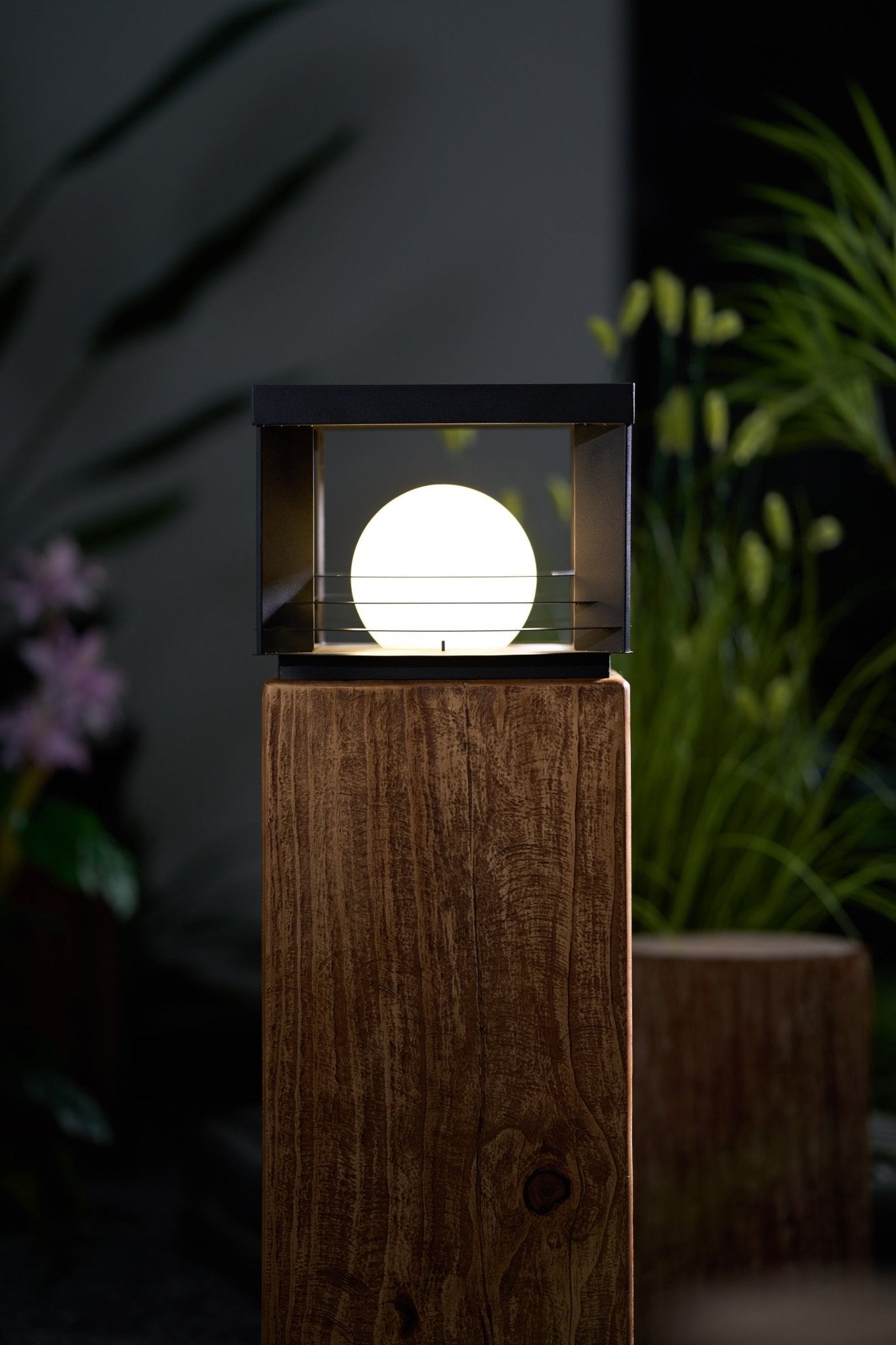 Lunar Crate Outdoor Floor Lamp