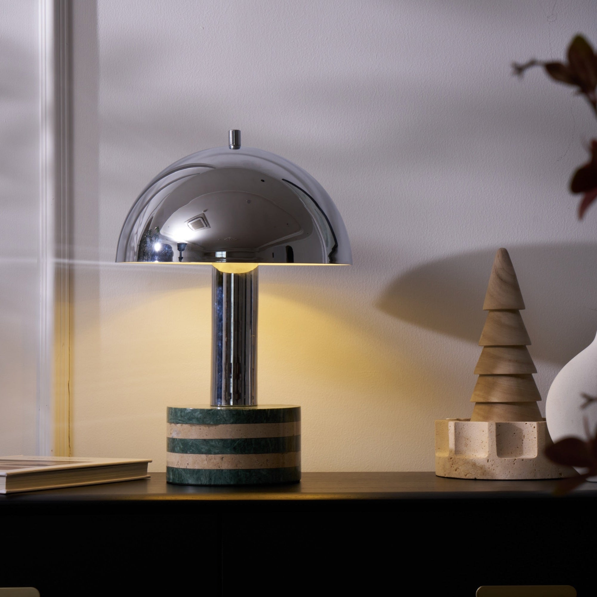 Luno Chrome Table Lamp detail view 32