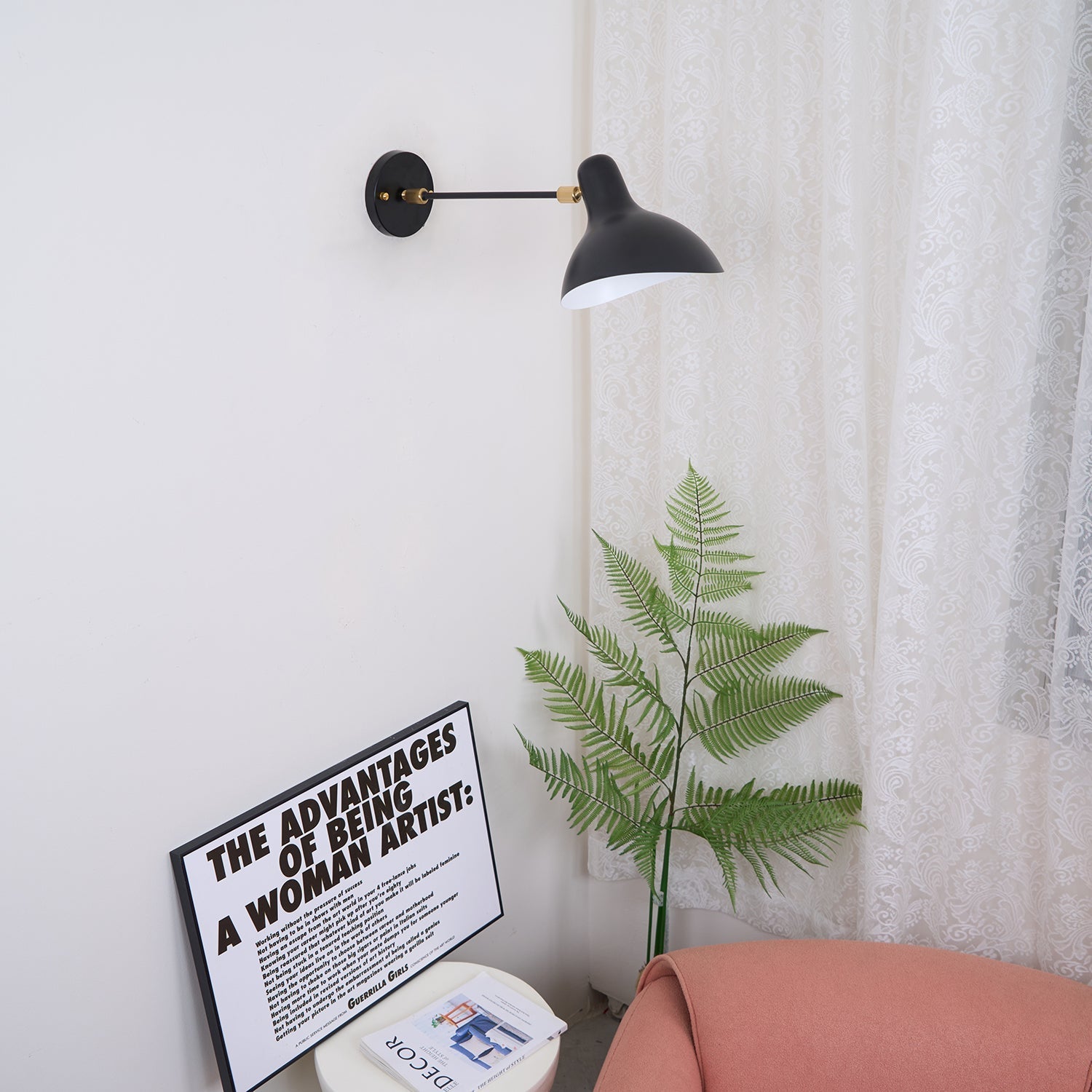 Mantis Wall Lamp 17.7