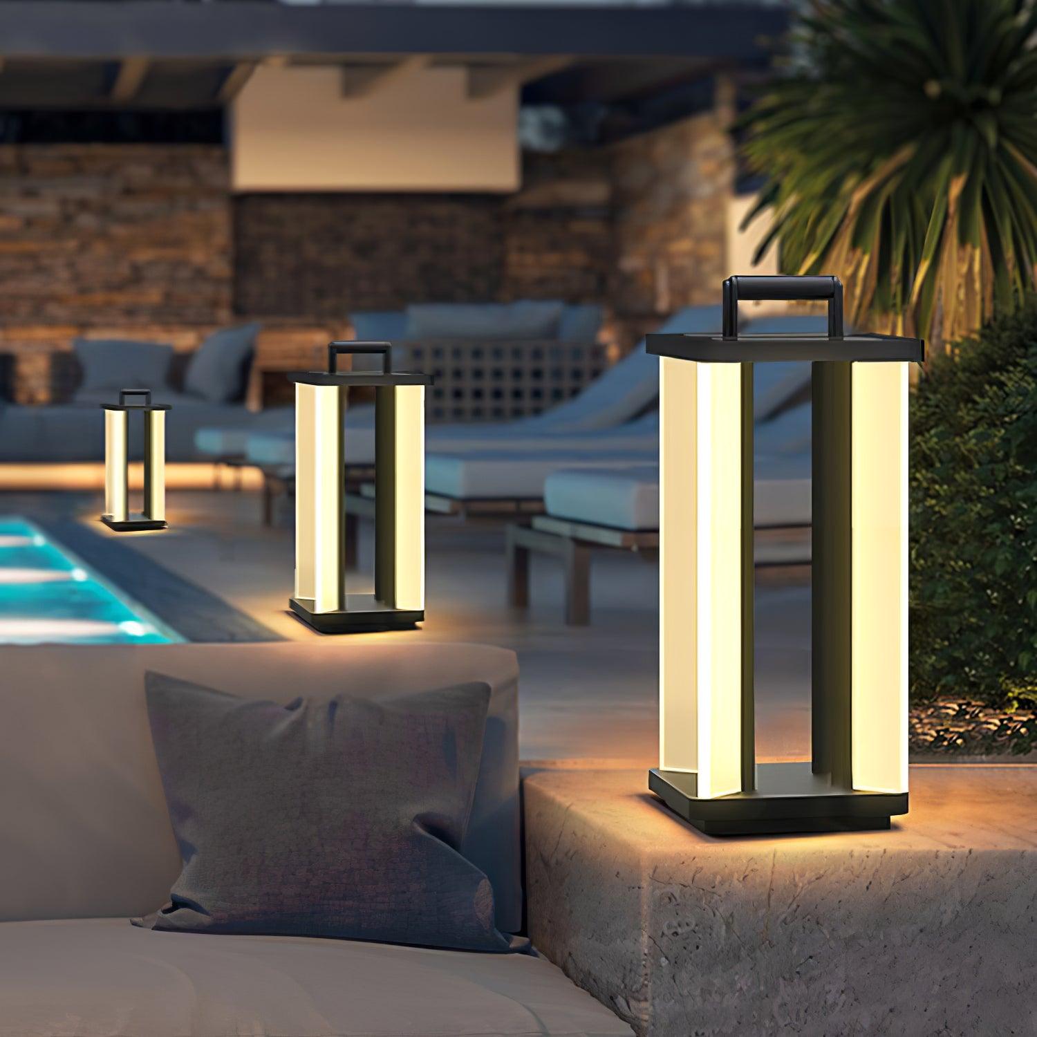 Metroluxe Exterior Light, Outdoor Wall Light, detail 6