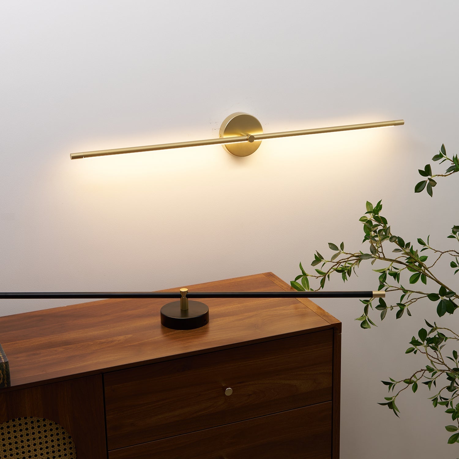 Minimalist Linear LED Plug-in Wall Lamp Vanity Light