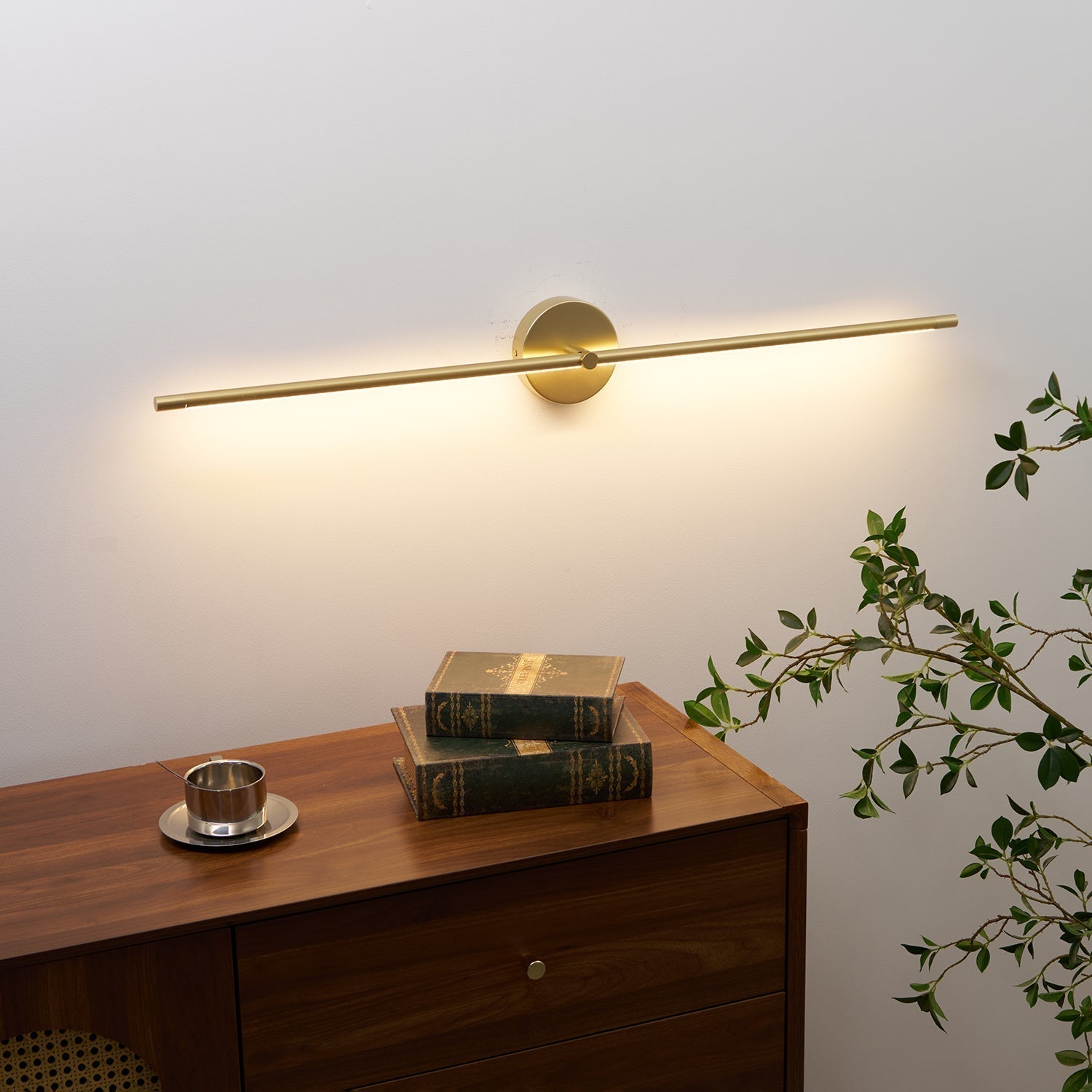 Clean-Lined Linear LED Wall Light, Hardwired Wall Sconce, detail 10