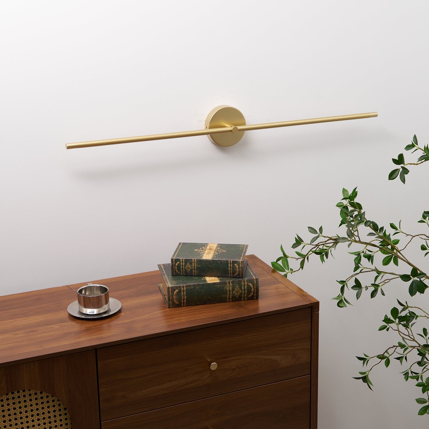 Minimalist Linear LED Plug-in Wall Lamp Vanity Light
