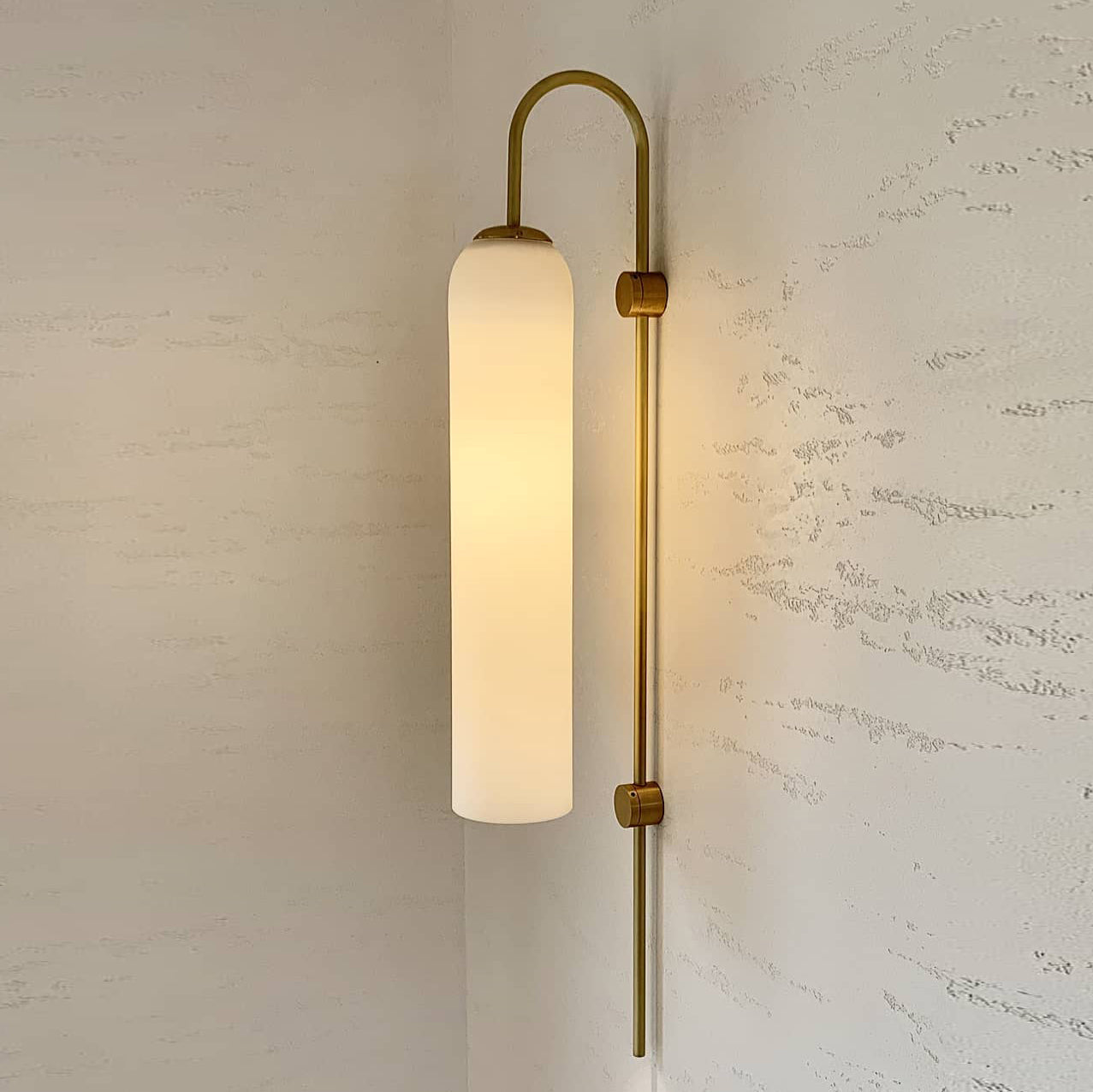 Modern Glass Wall Sconce