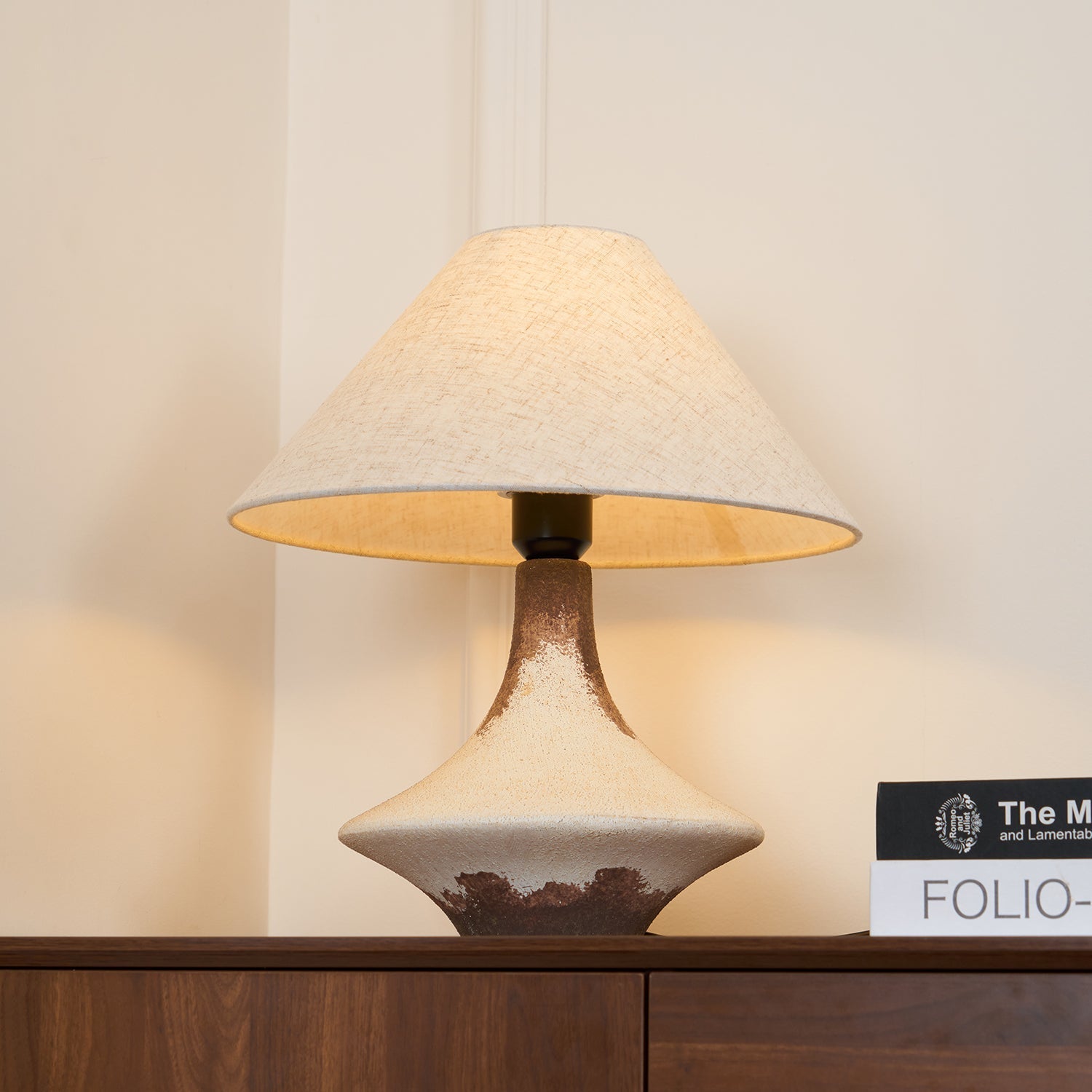 Napa Valley Table Lamp 14.2