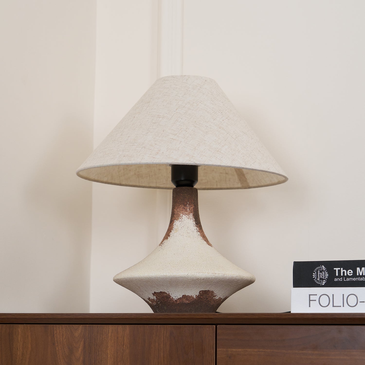 Napa Valley Table Lamp 14.2