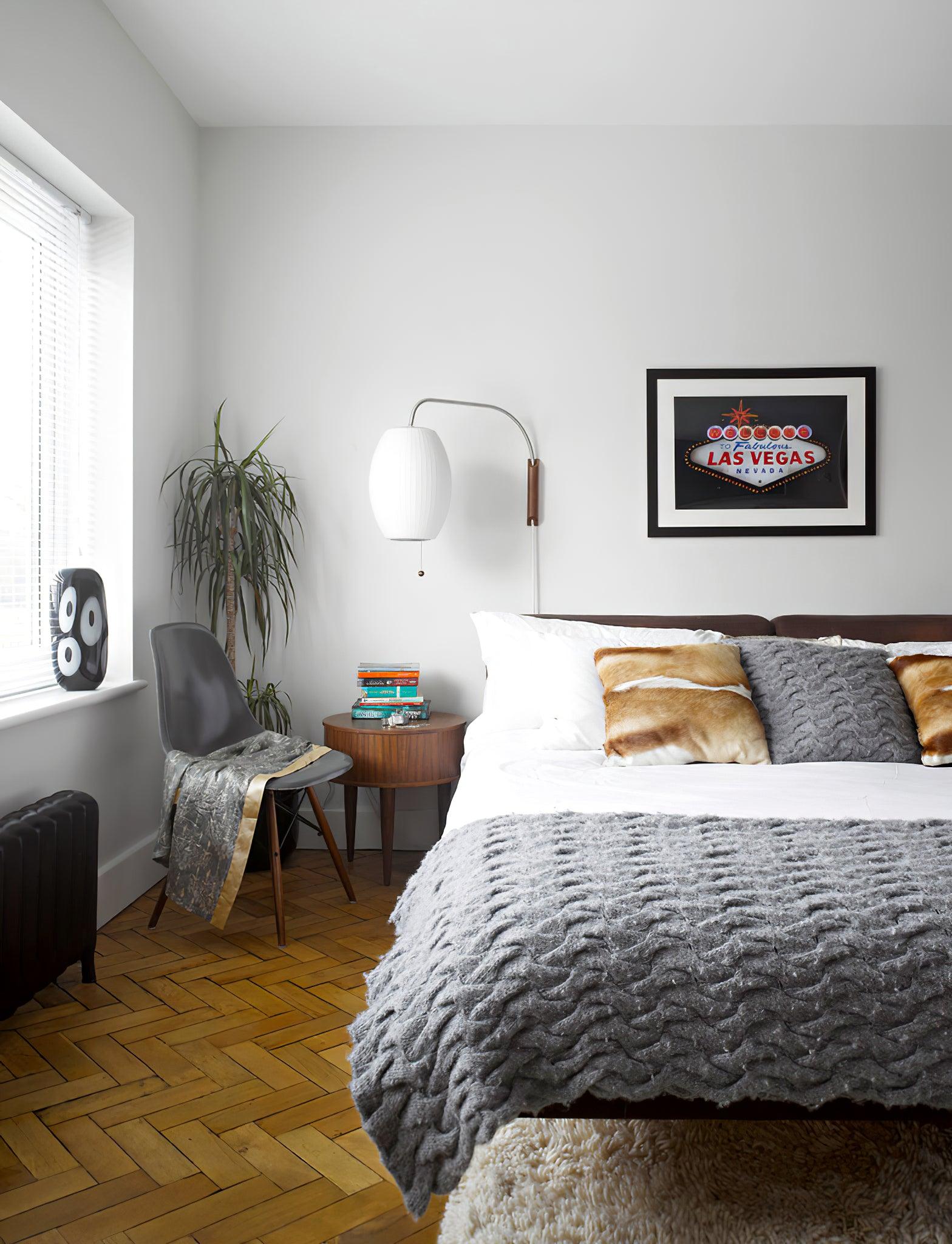 Nelson Wall Lamp
