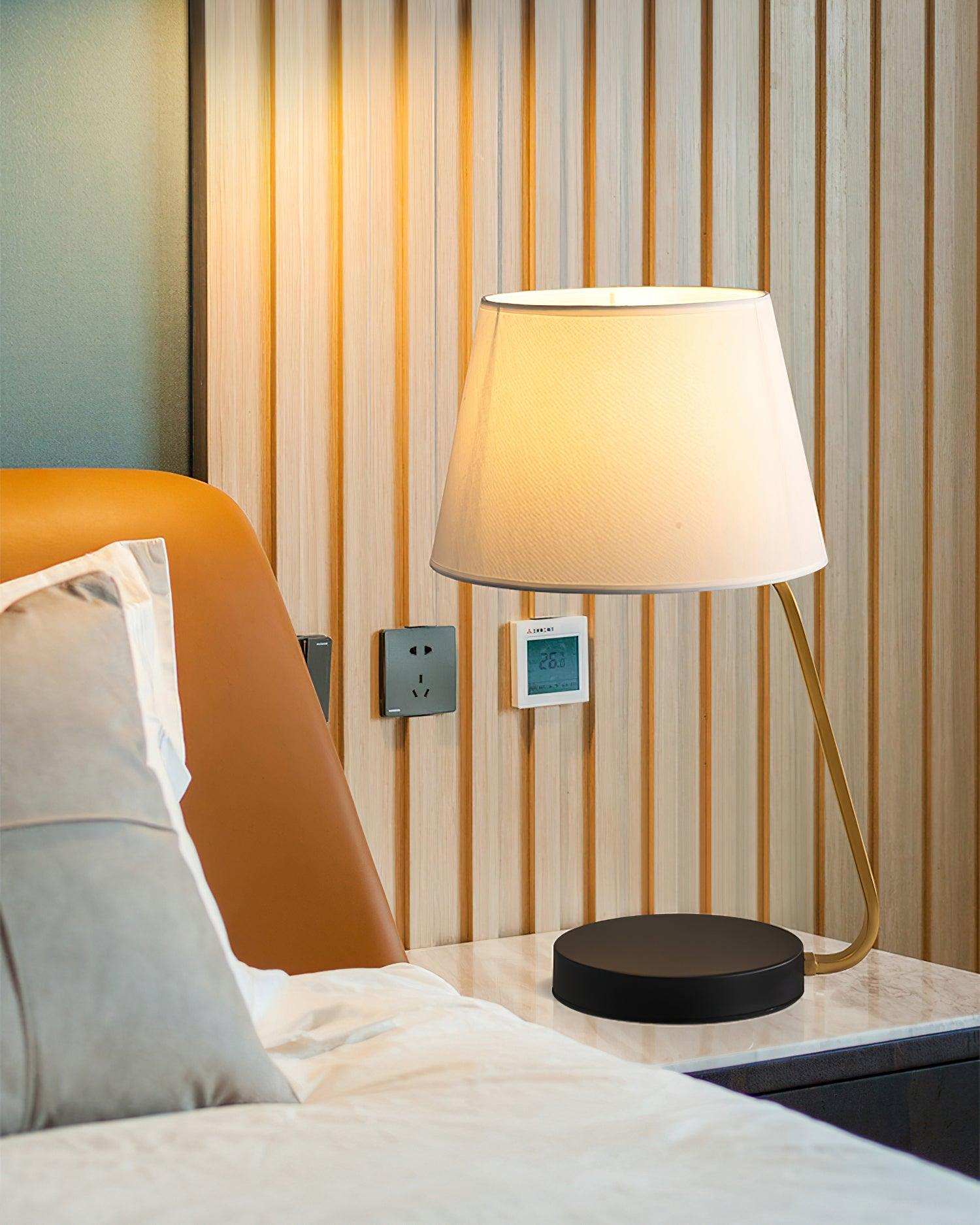 Noir Arc Table Lamp 10.6