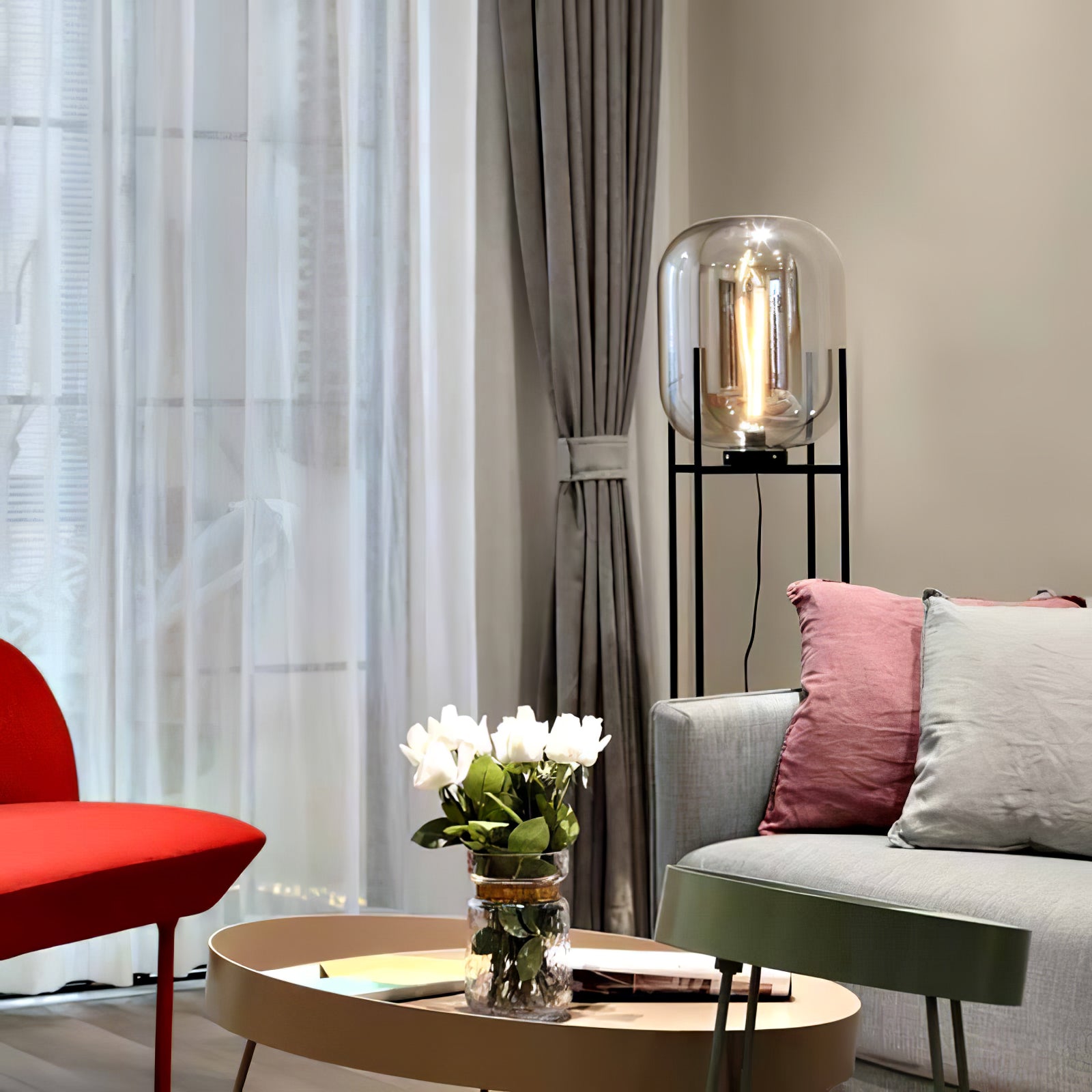Oda Floor Lamp